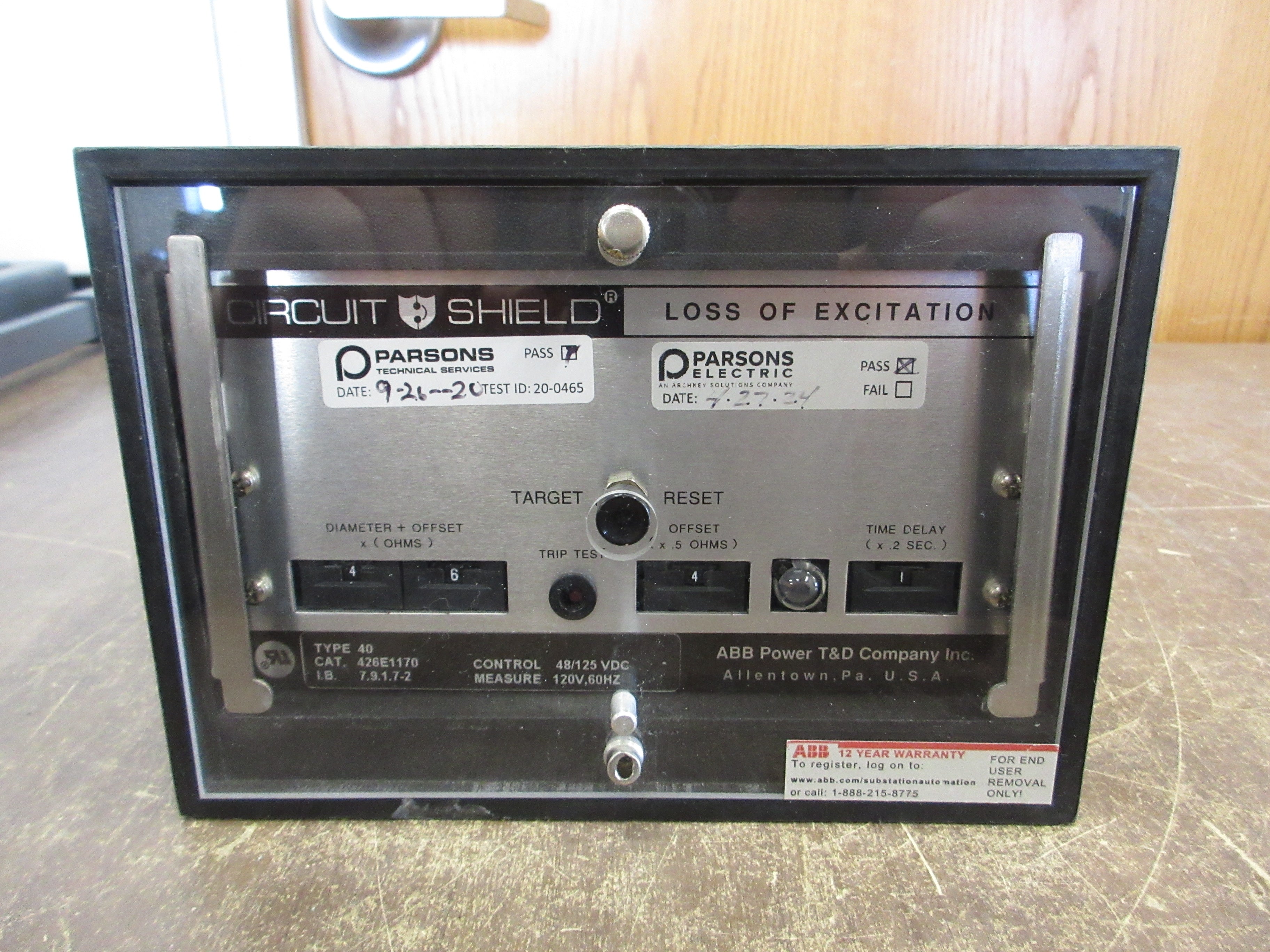 ABB Circuit Shield Loss of Excitation Relay 426E1170 Control: 48/125VDC Used