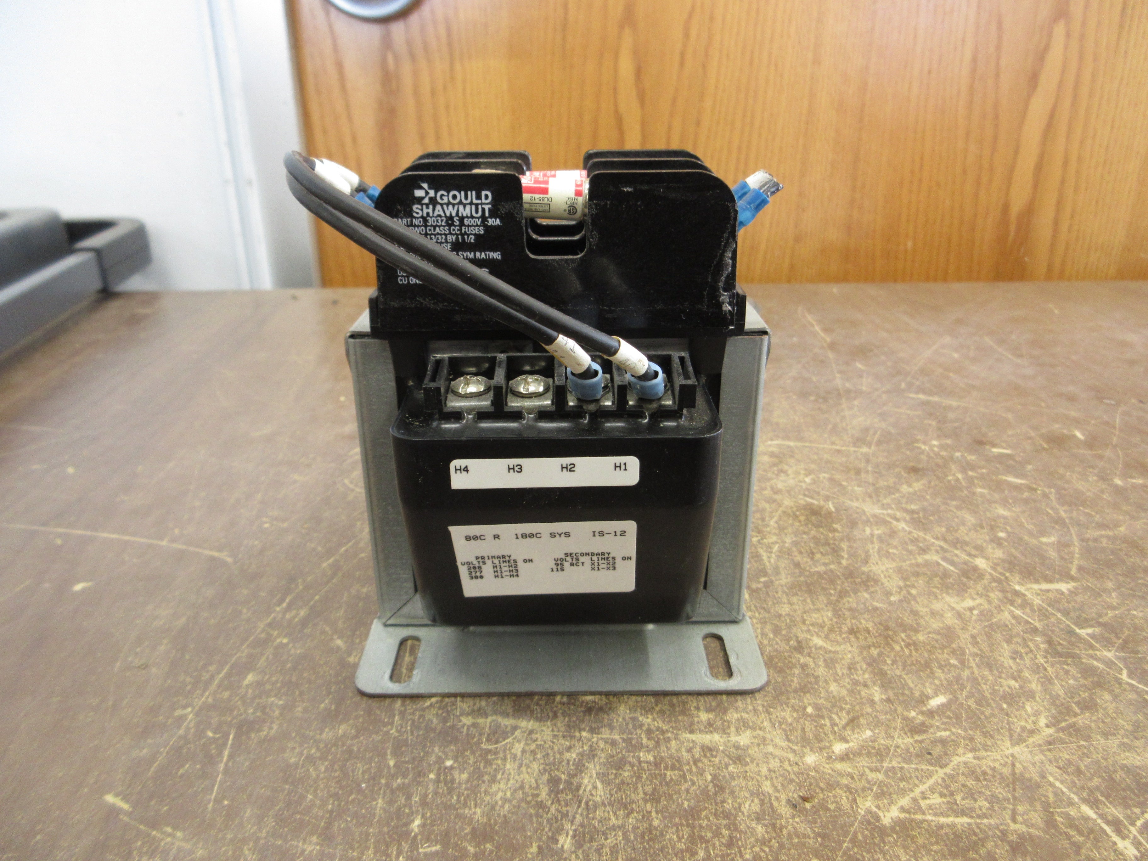 GE Control Transformer 9T58K0085G38 0.150kVA Pri: 208/277/380V Sec: 95/115V Used