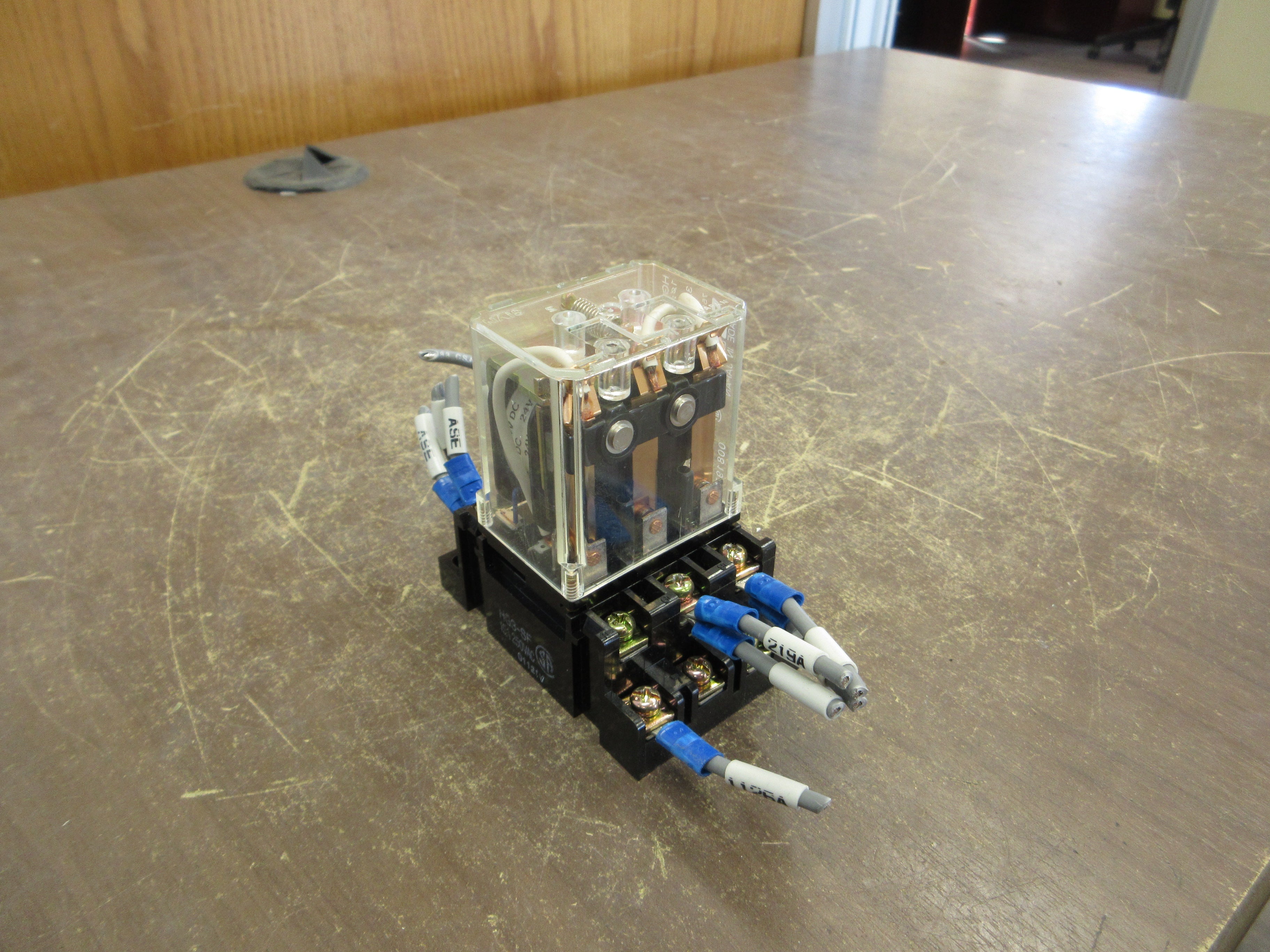 NAiS Relay HG3-DC24V 24VDC Coil w/Base *Missing Bottom Cover* Used