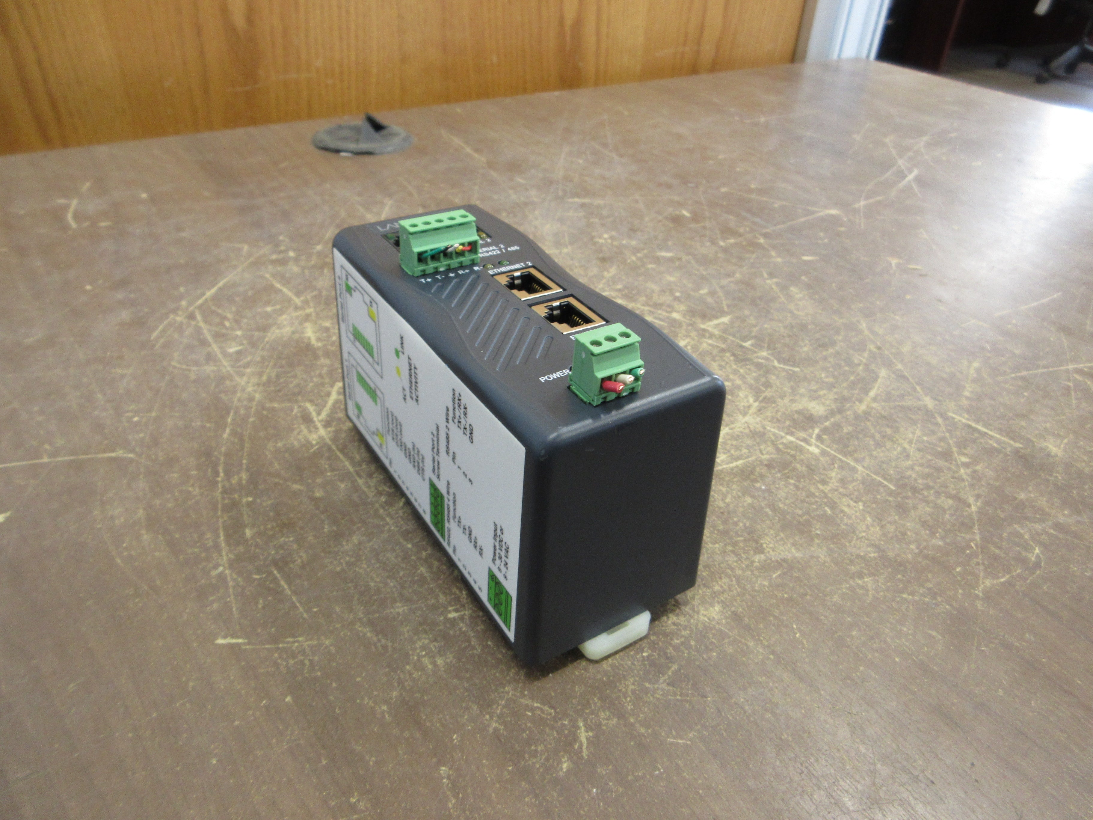 Lantronix xPress DR+ Serial-to-Ethernet Device Server 310-546-R Rev. E 2.3W Used