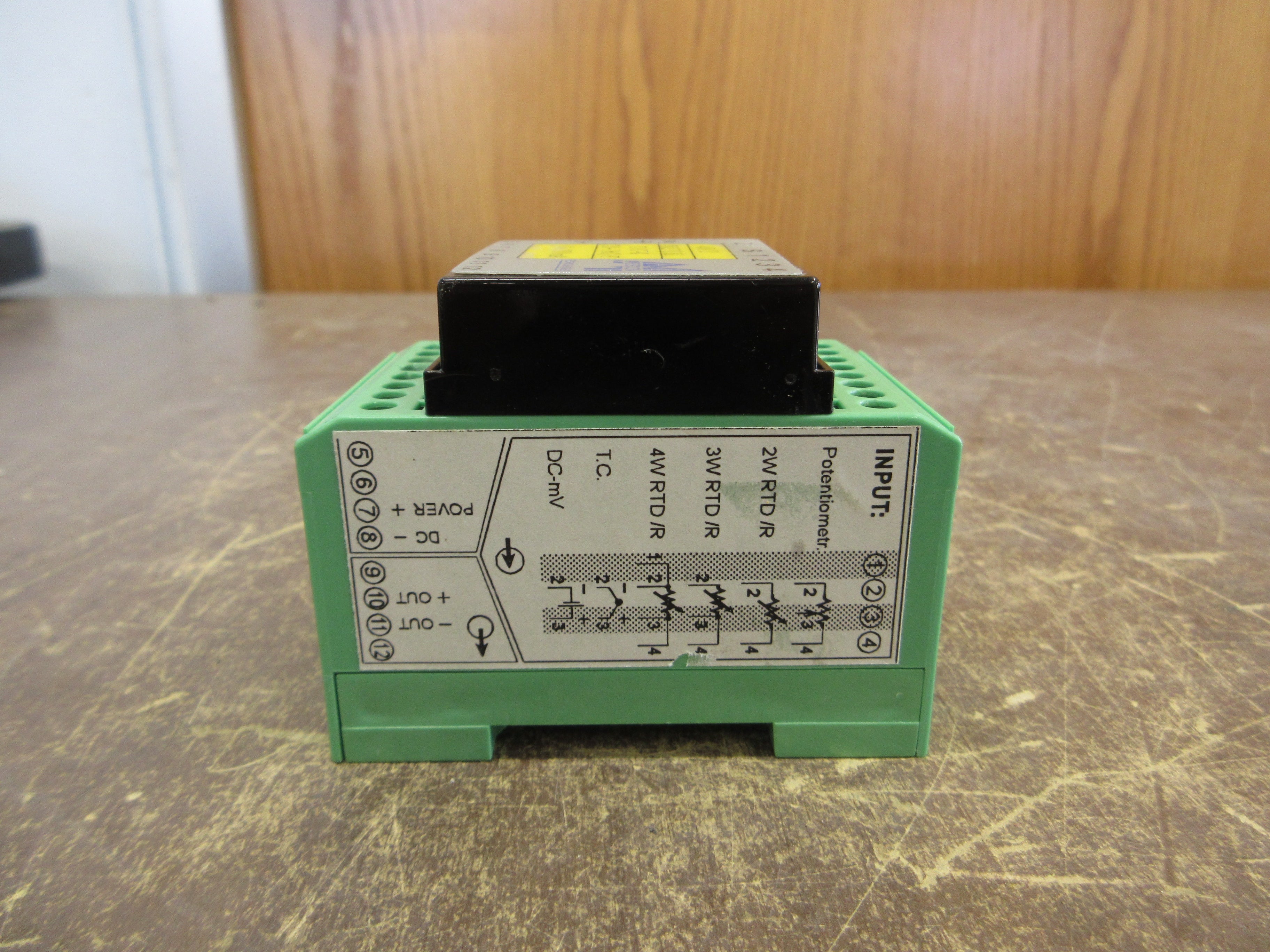 Mescon Signal Conditioner 40/2 4-20mA Used