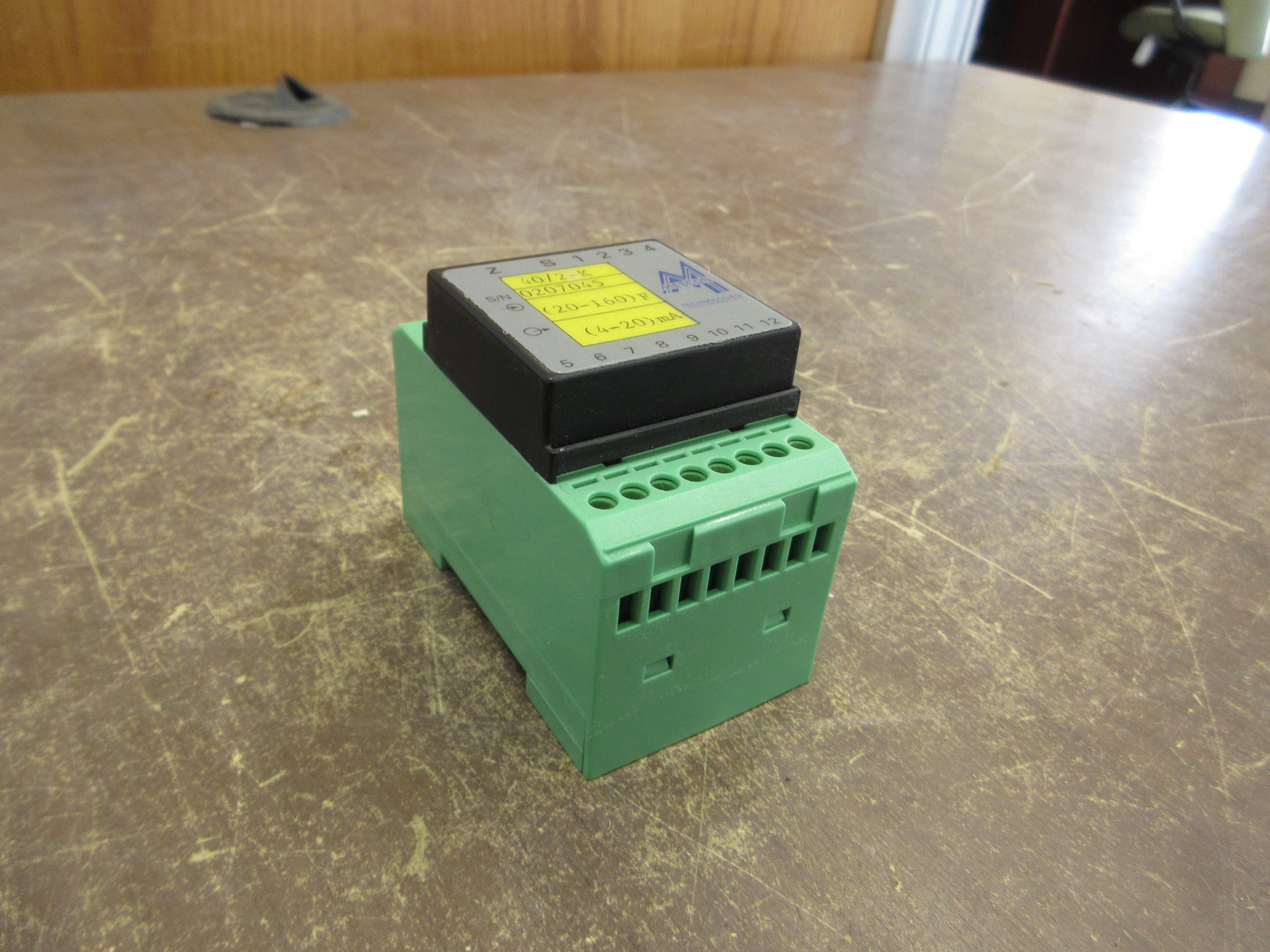Mescon Signal Conditioner 40/2-K 4-20mA Used