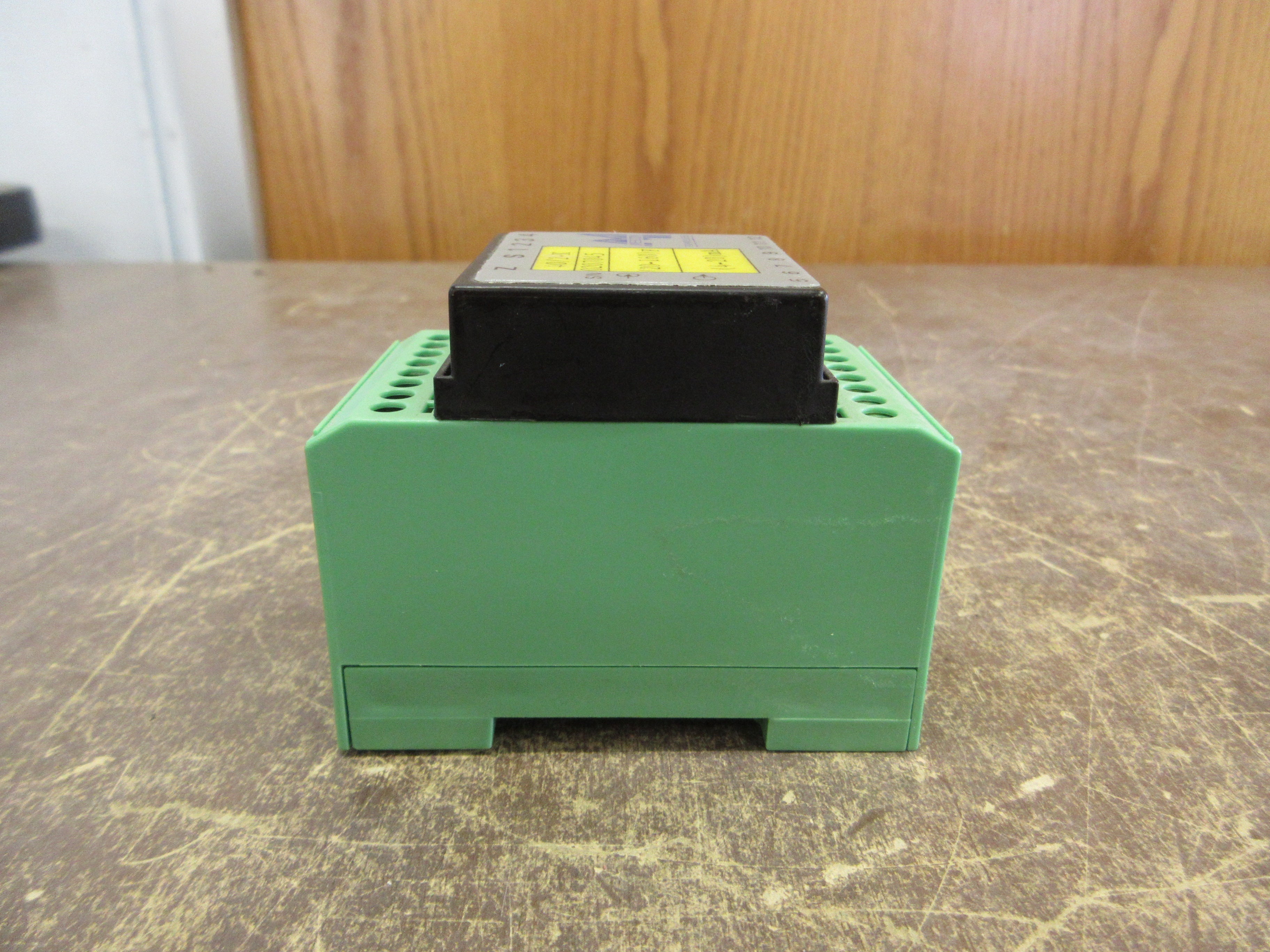 Mescon Signal Conditioner 40/2-K 4-20mA Used