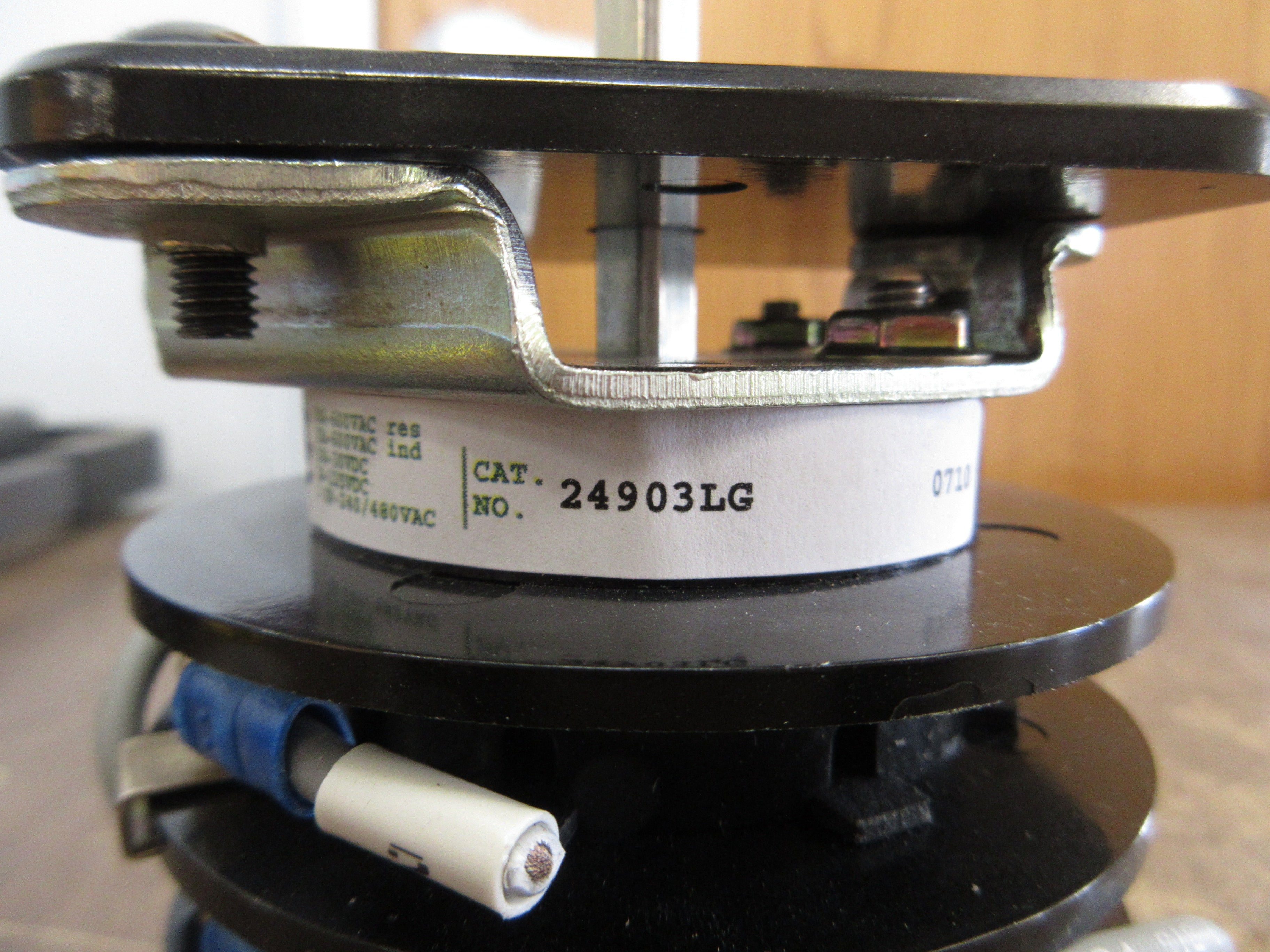 Electroswitch Series 24 Engine Selector Rotary Switch 24903LG Used