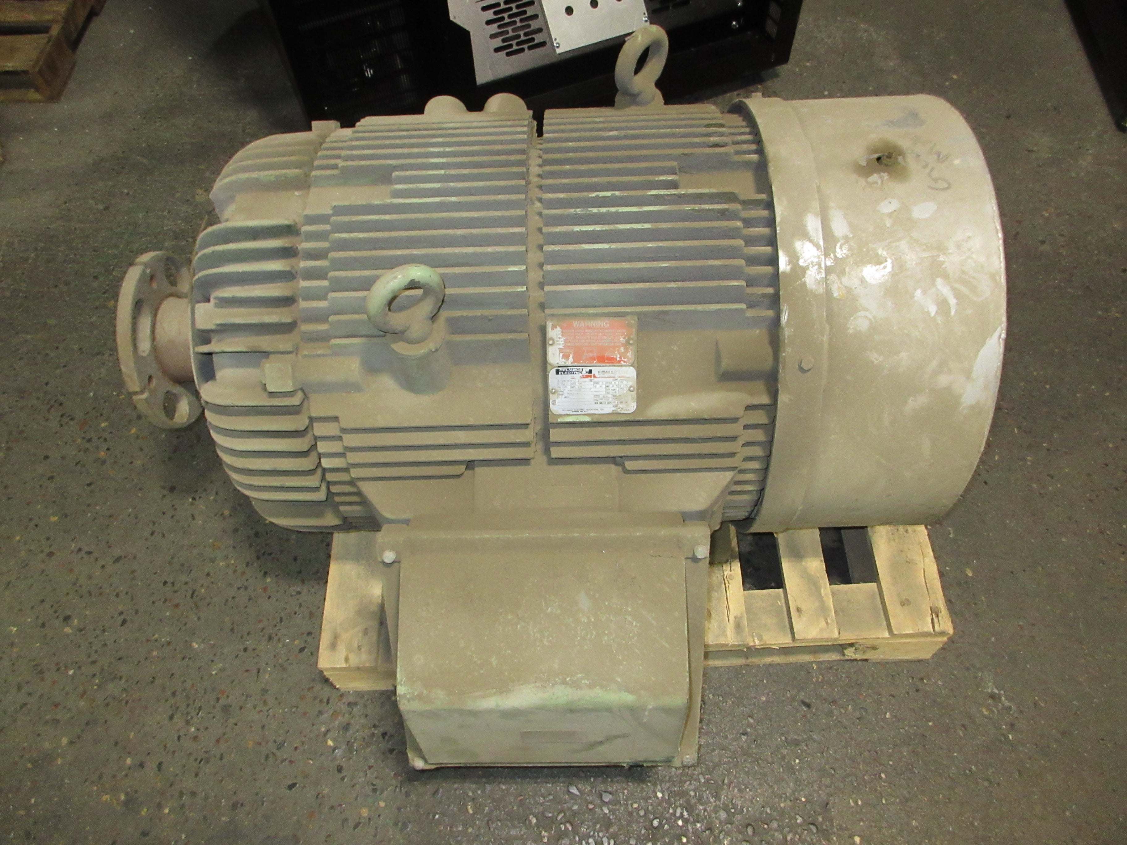 Reliance Electric Motor HM414916-LF C 250HP 1800RPM 460V 279A 3Ph 60Hz Used
