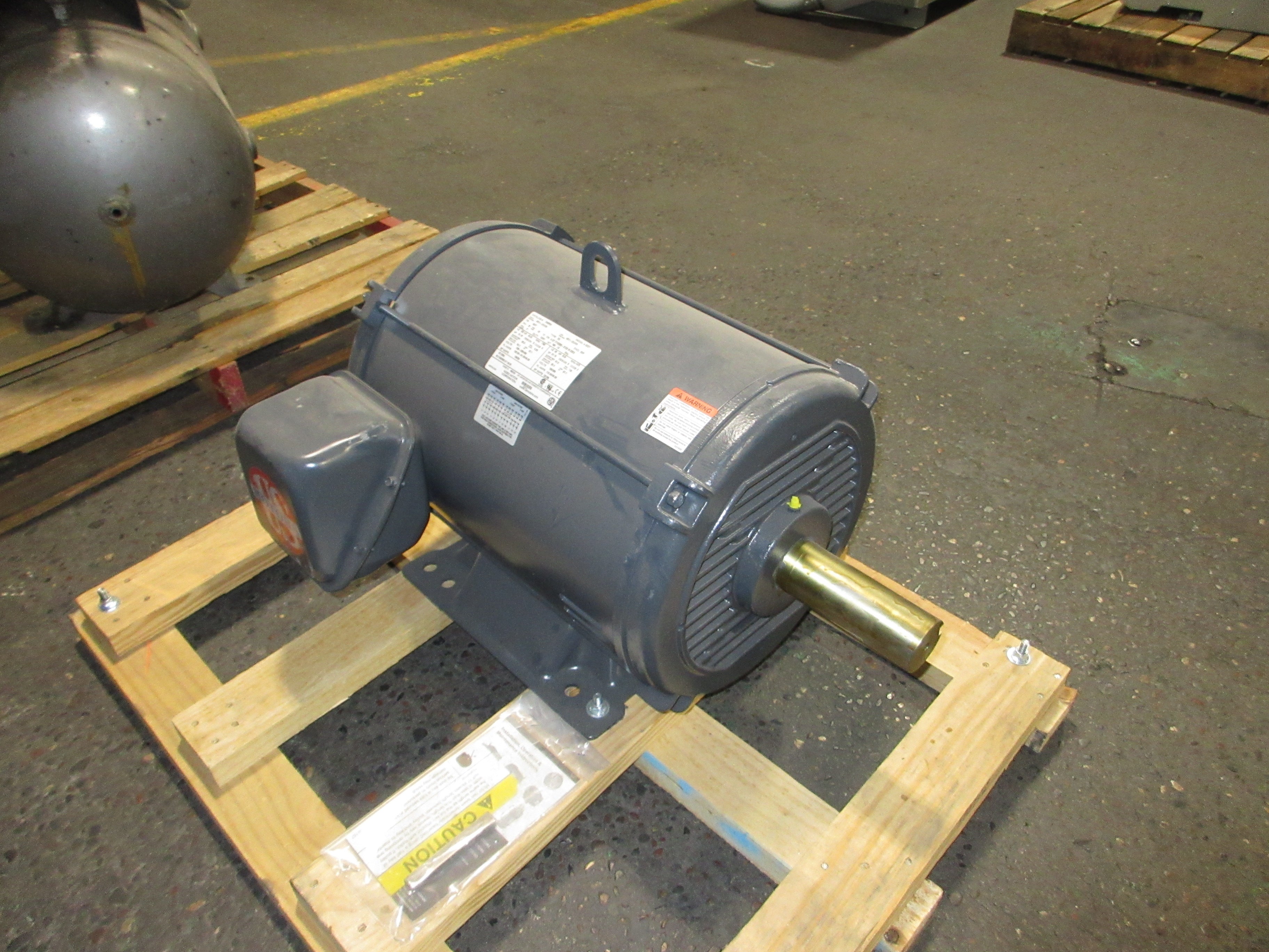U.S. Motors Motor D40P2D 40HP 1800RPM 208-230/460V 102-91/46A 60Hz New Surplus