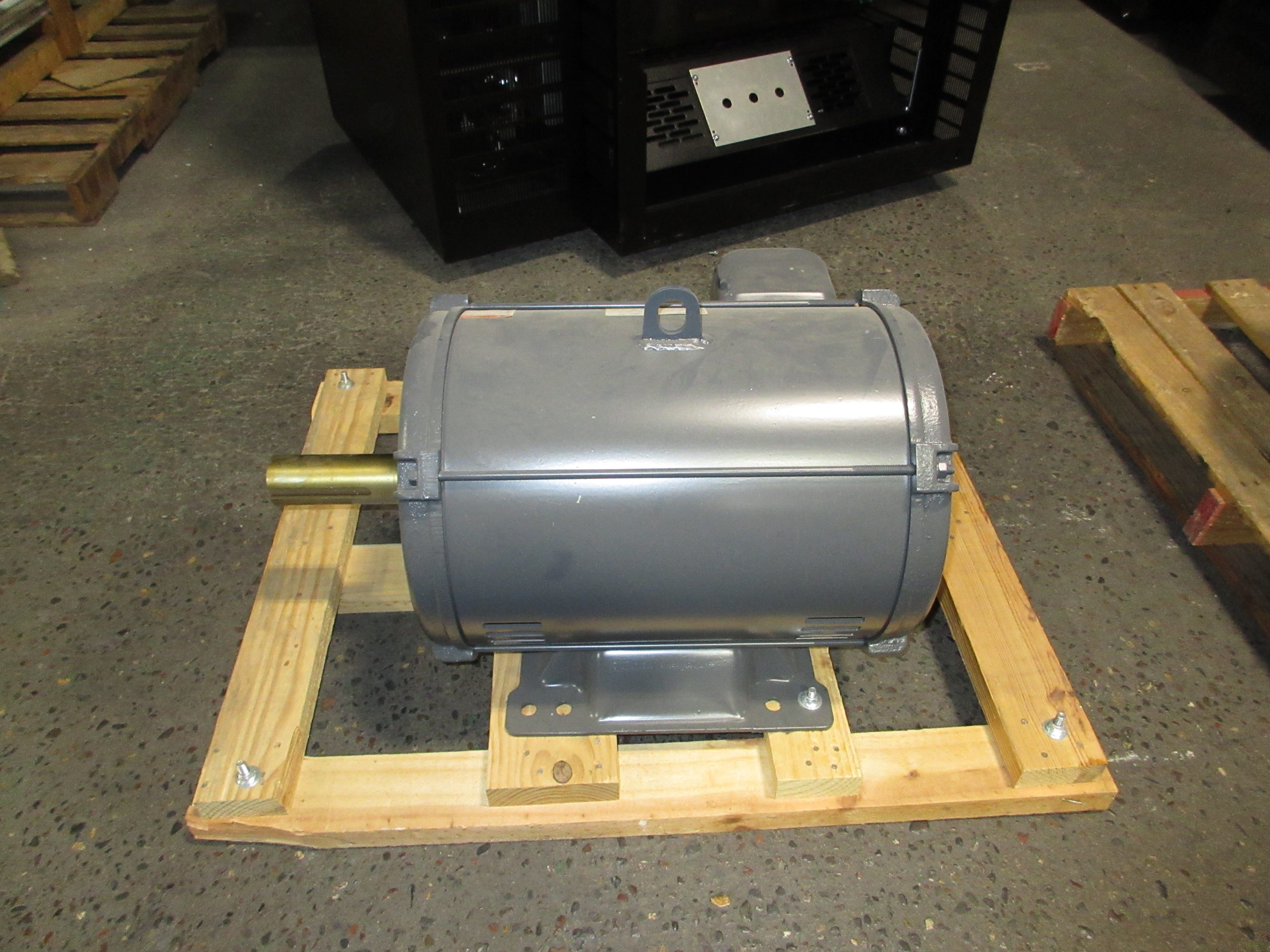 U.S. Motors Motor D40P2D 40HP 1800RPM 208-230/460V 102-91/46A 60Hz New Surplus
