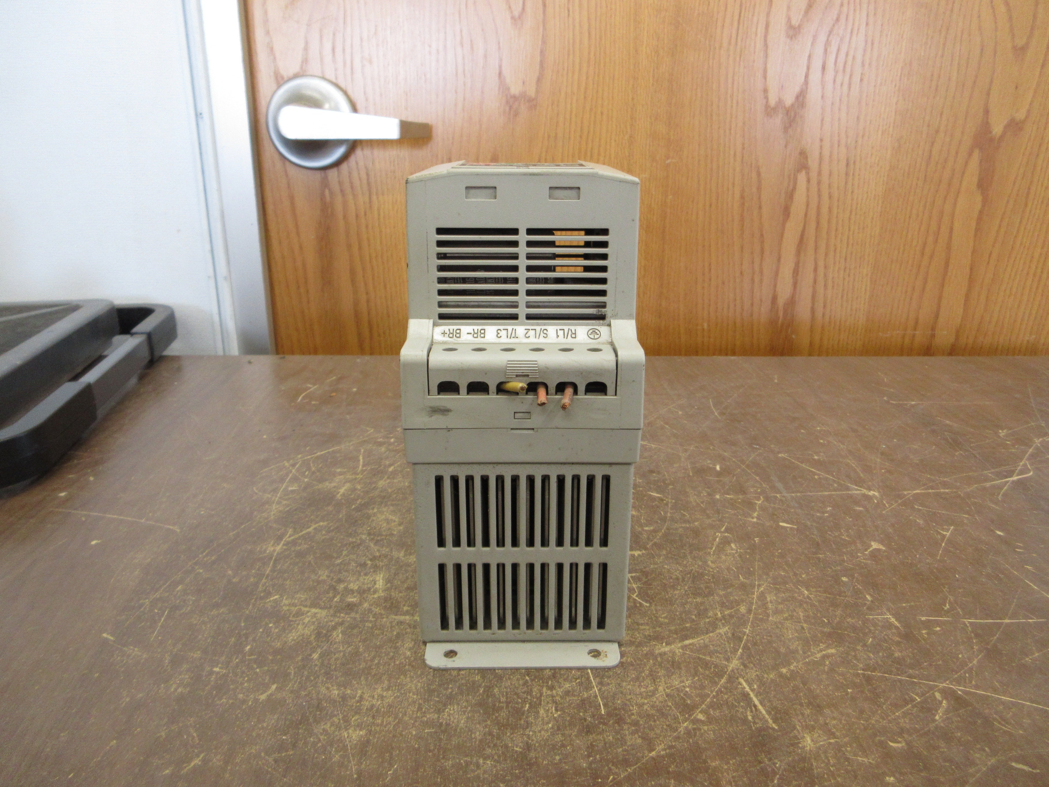 Allen-Bradley Analog S.F. Drive 160-BA10NSF1P1 Ser. C 5HP 3Ph Used