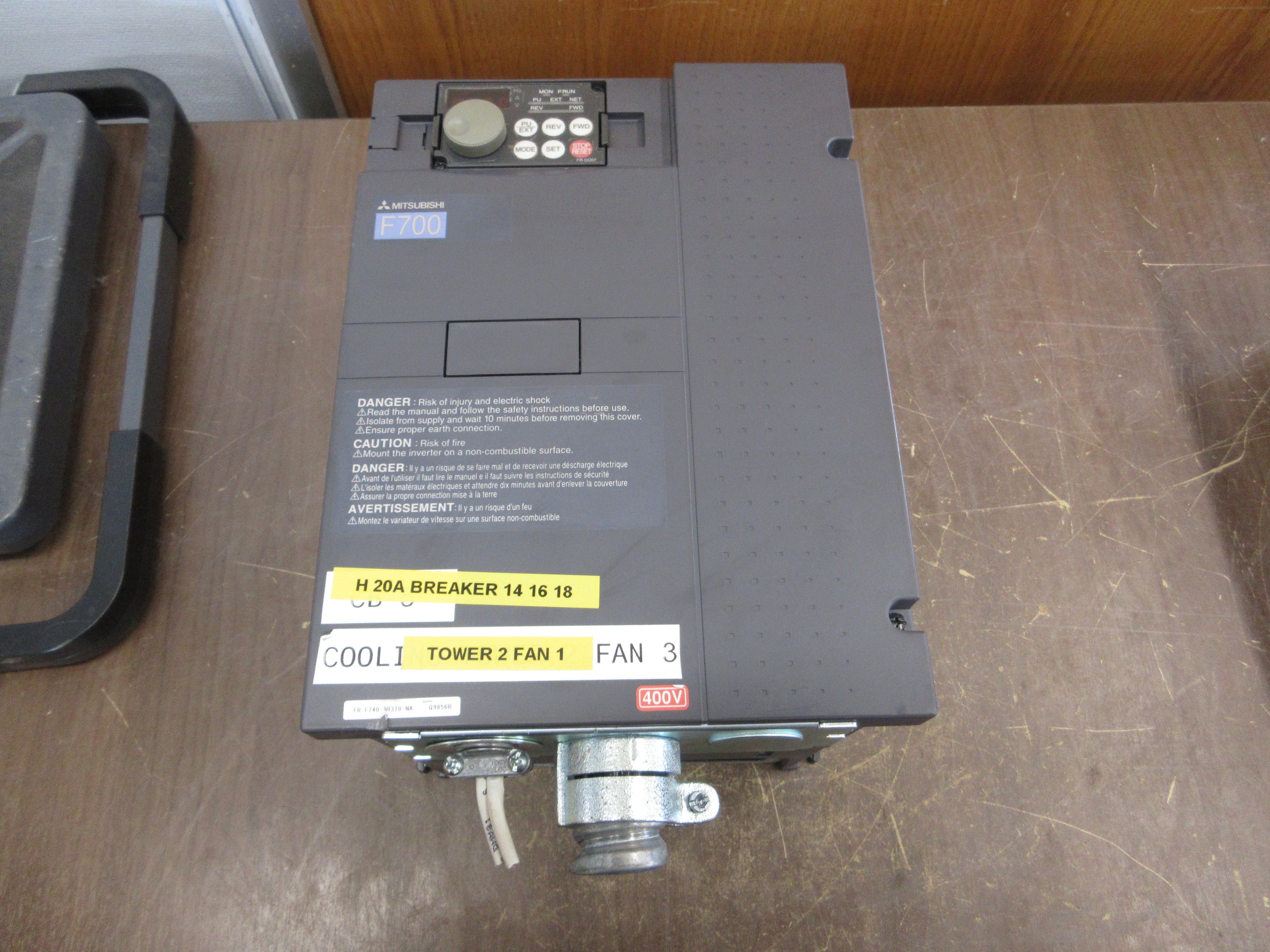 Mitsubishi F700 AC Drive FR-F740-00310-NA 20HP 3Ph w/ Keypad Used