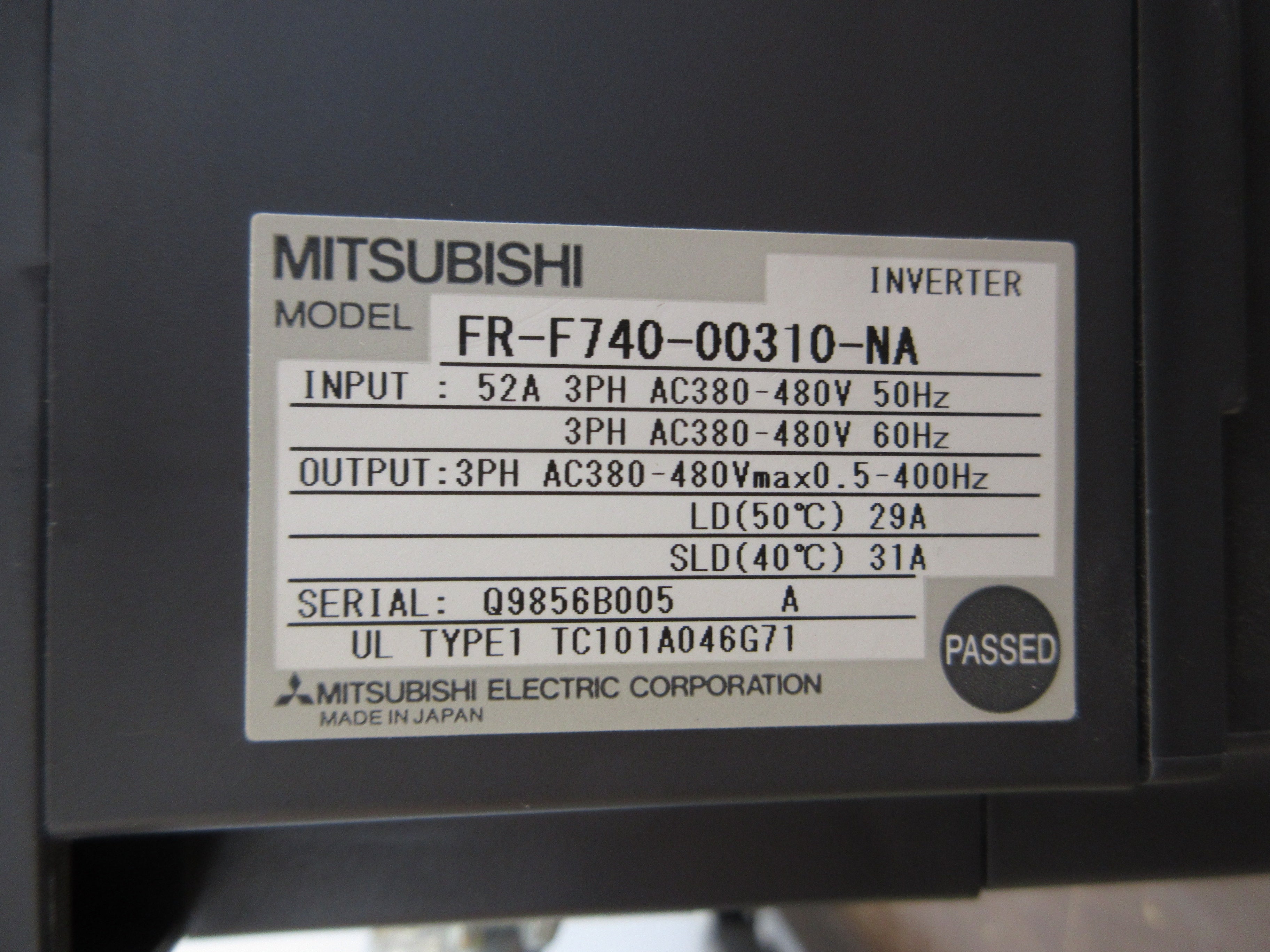 Mitsubishi F700 AC Drive FR-F740-00310-NA 20HP 3Ph w/ Keypad Used