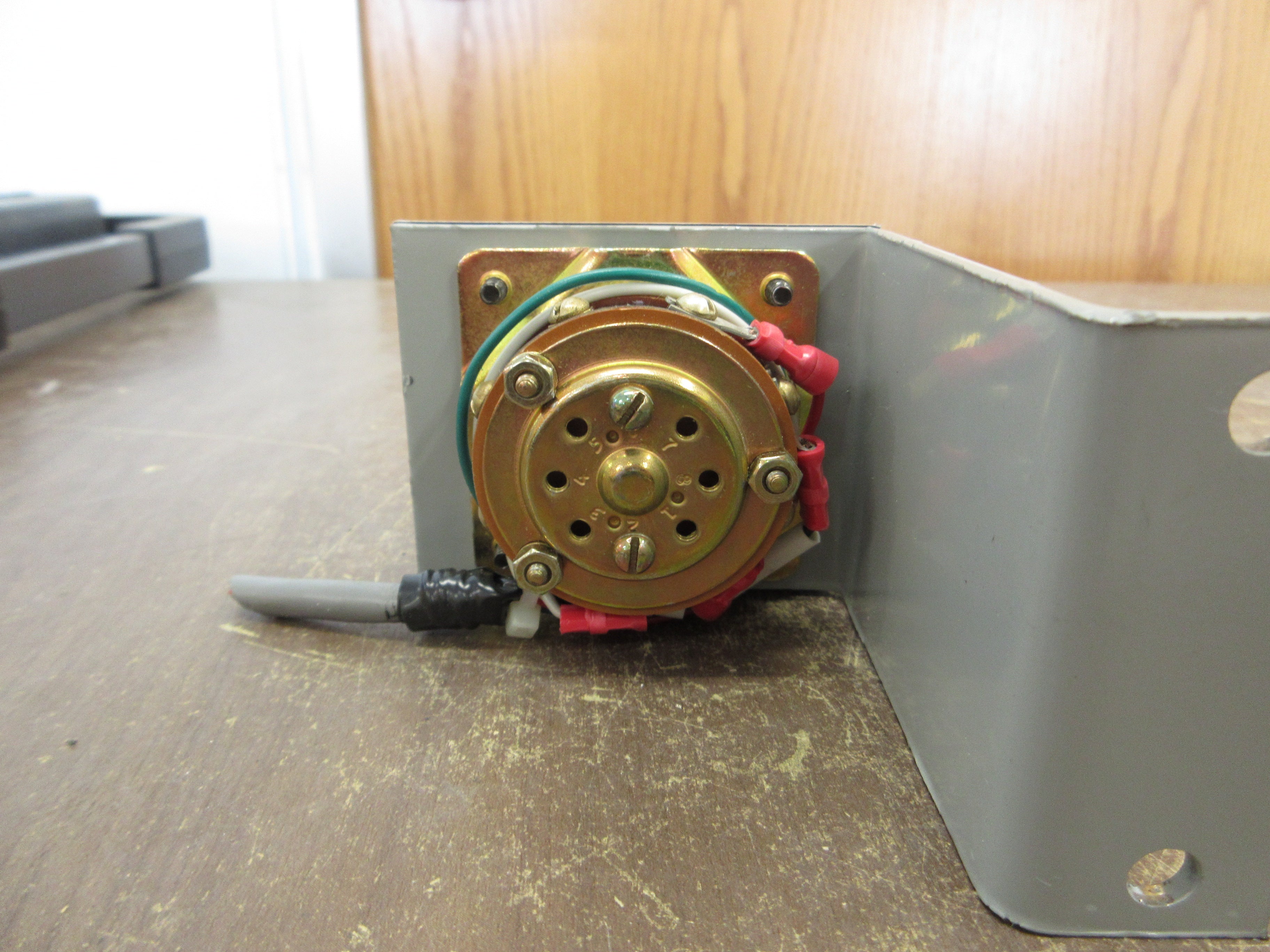 Electroswitch Sync. Mode Selector Rotary Switch 31301B Used