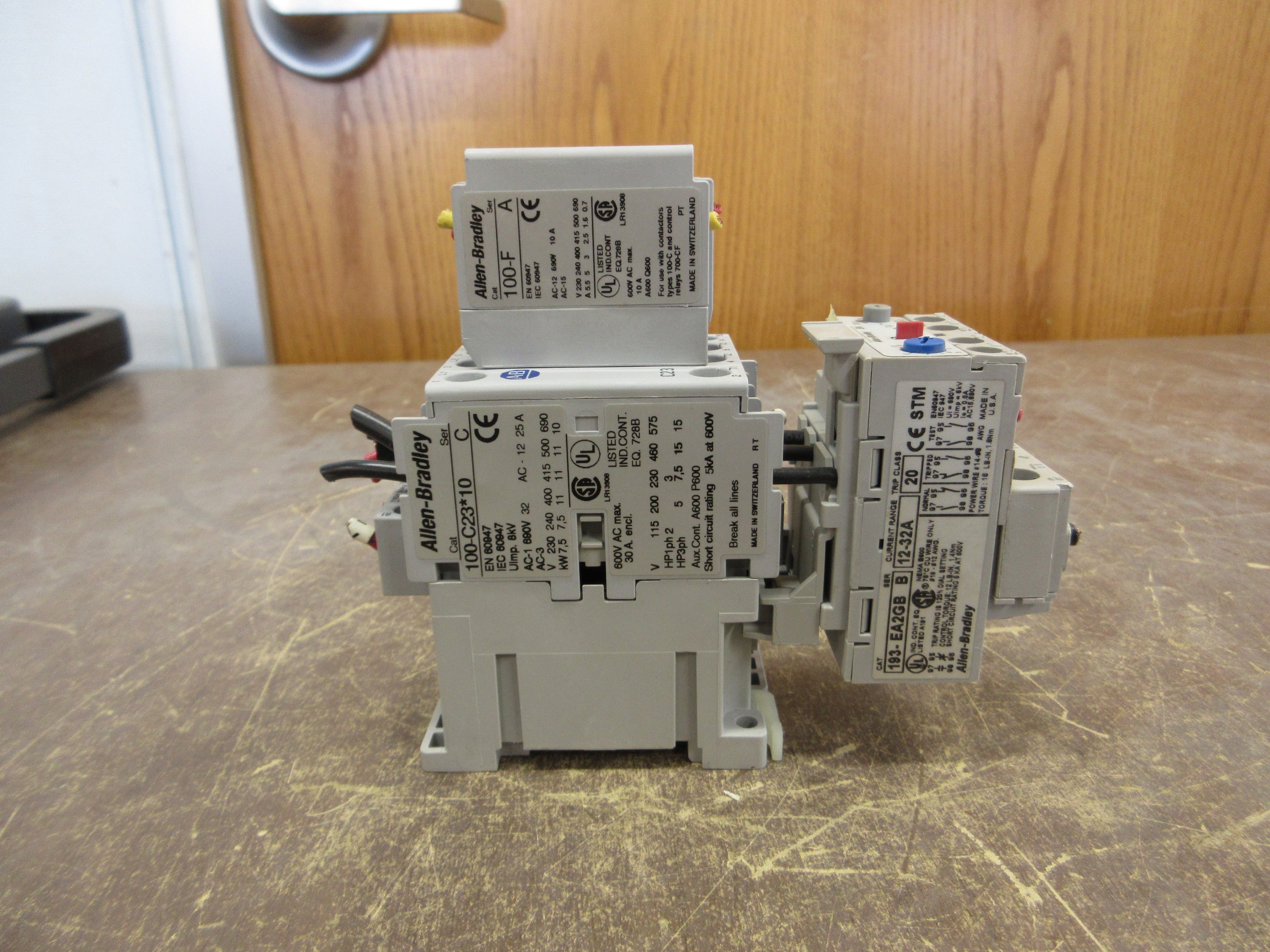 Allen-Bradley Starter 100-C23*10/193-EA2GB 120V Coil Trip: 12-32A Used