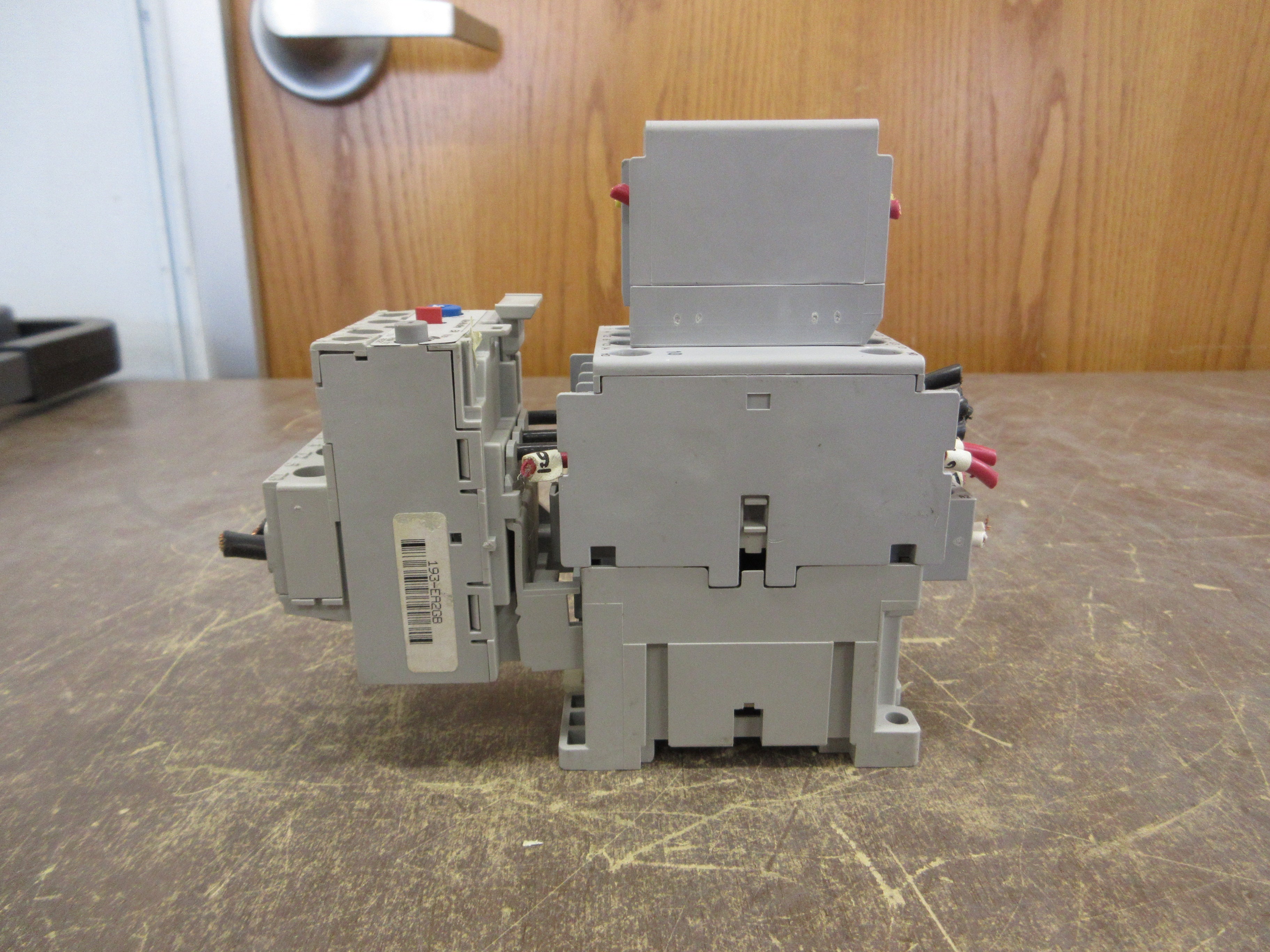 Allen-Bradley Starter 100-C23*10/193-EA2GB 120V Coil Trip: 12-32A Used