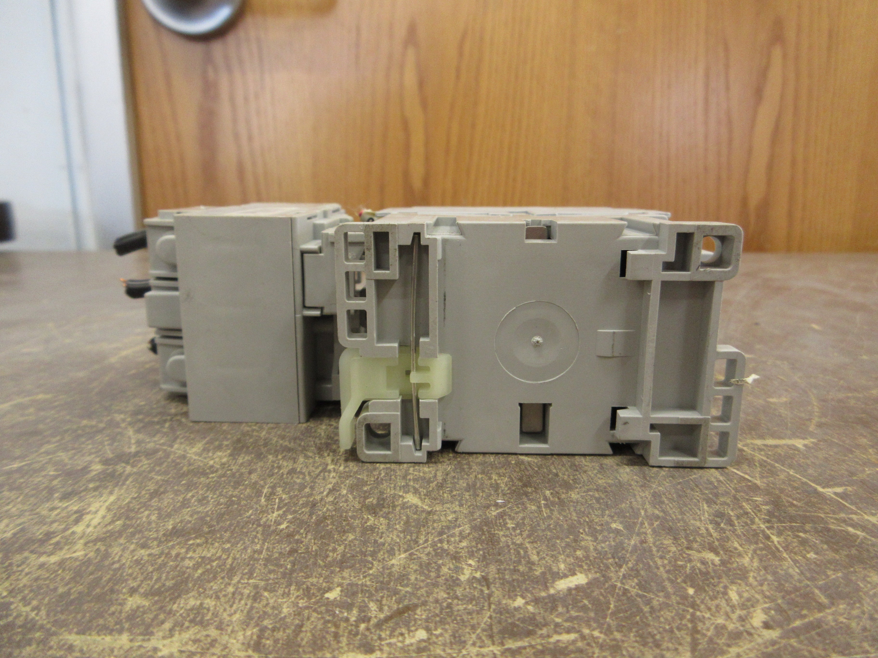 Allen-Bradley Starter 100-C23*10/193-EA2GB 120V Coil Trip: 12-32A Used