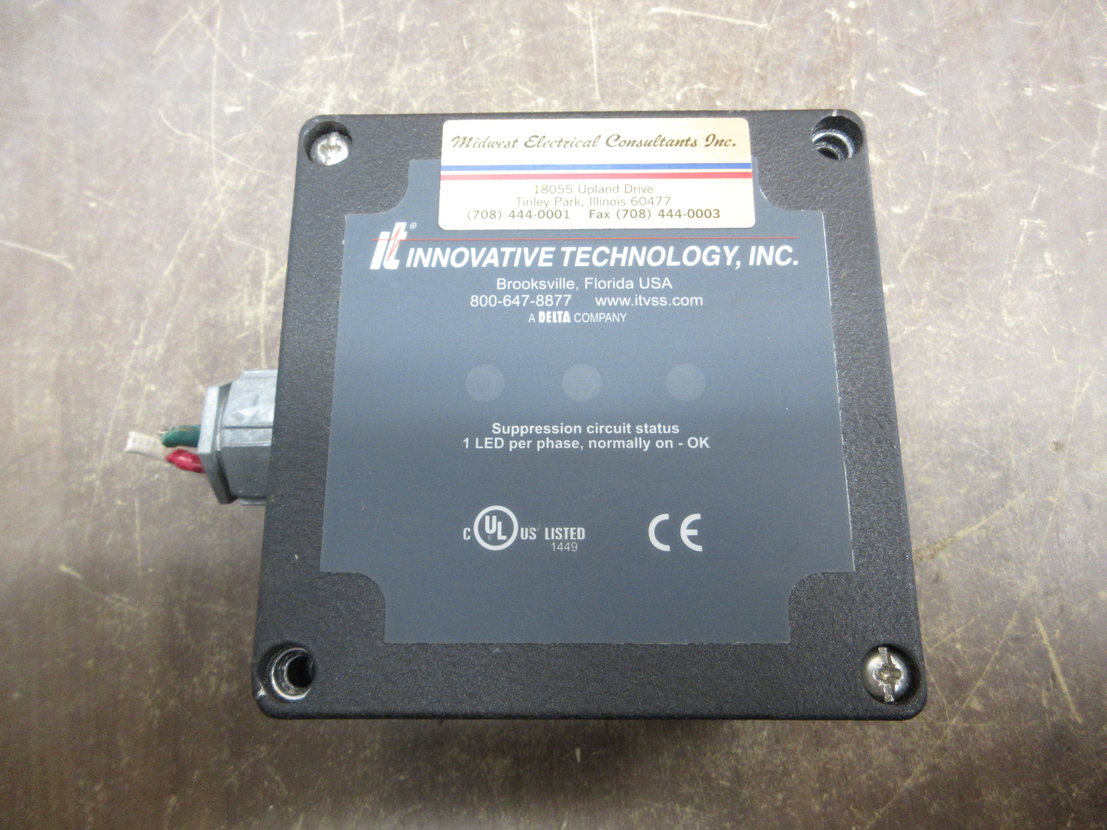 Innovative Technology Surge Suppressor FXT40-1P101 100-127V 50-420Hz 1Ph Used