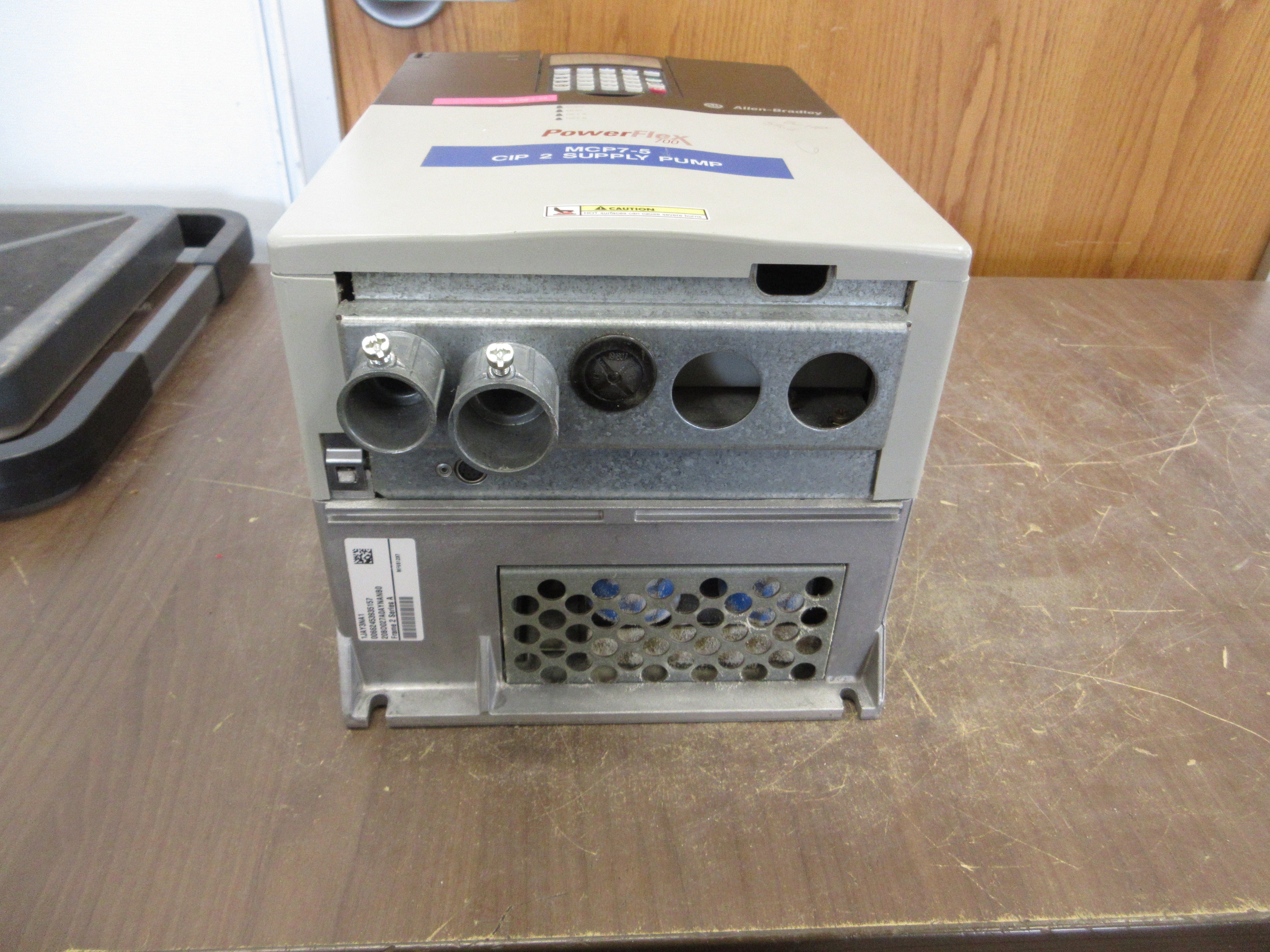 Allen-Bradley PowerFlex 700 AC Drive 20BD027A0AYNANB0 20HP 3Ph w/ Keypad Used