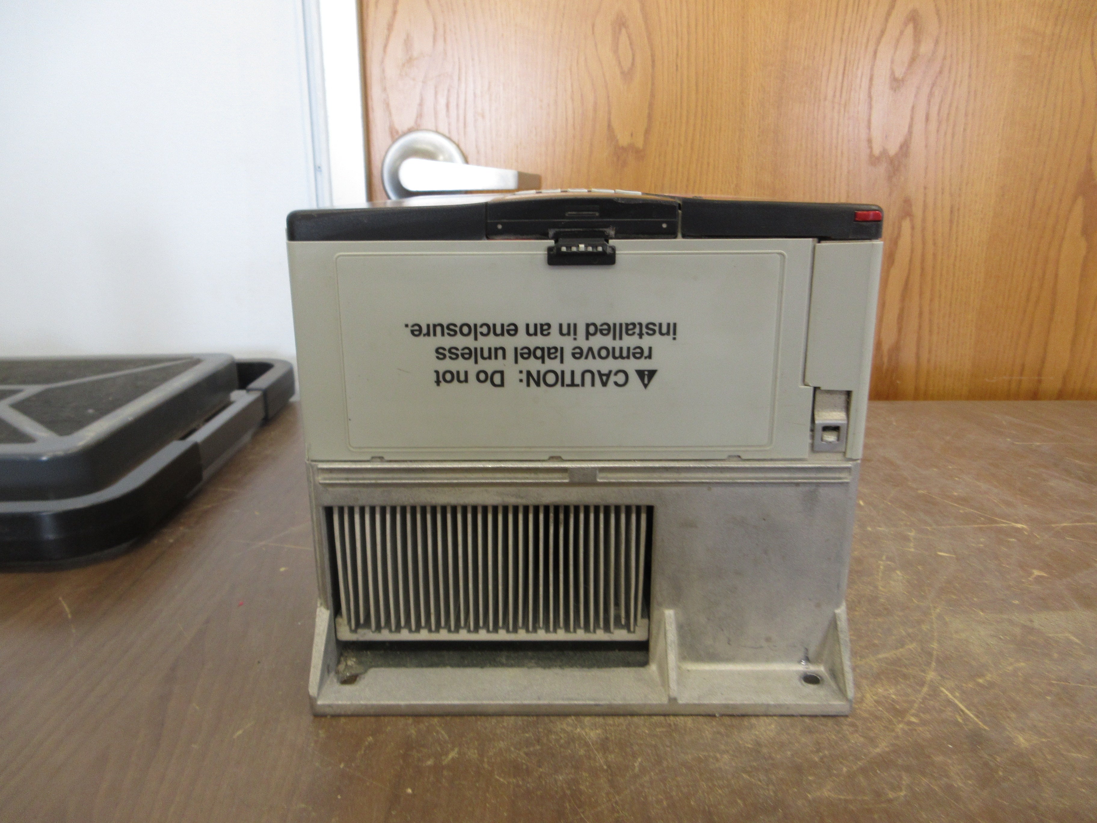 Allen-Bradley PowerFlex 700 AC Drive 20BD027A0AYNANB0 20HP 3Ph w/ Keypad Used