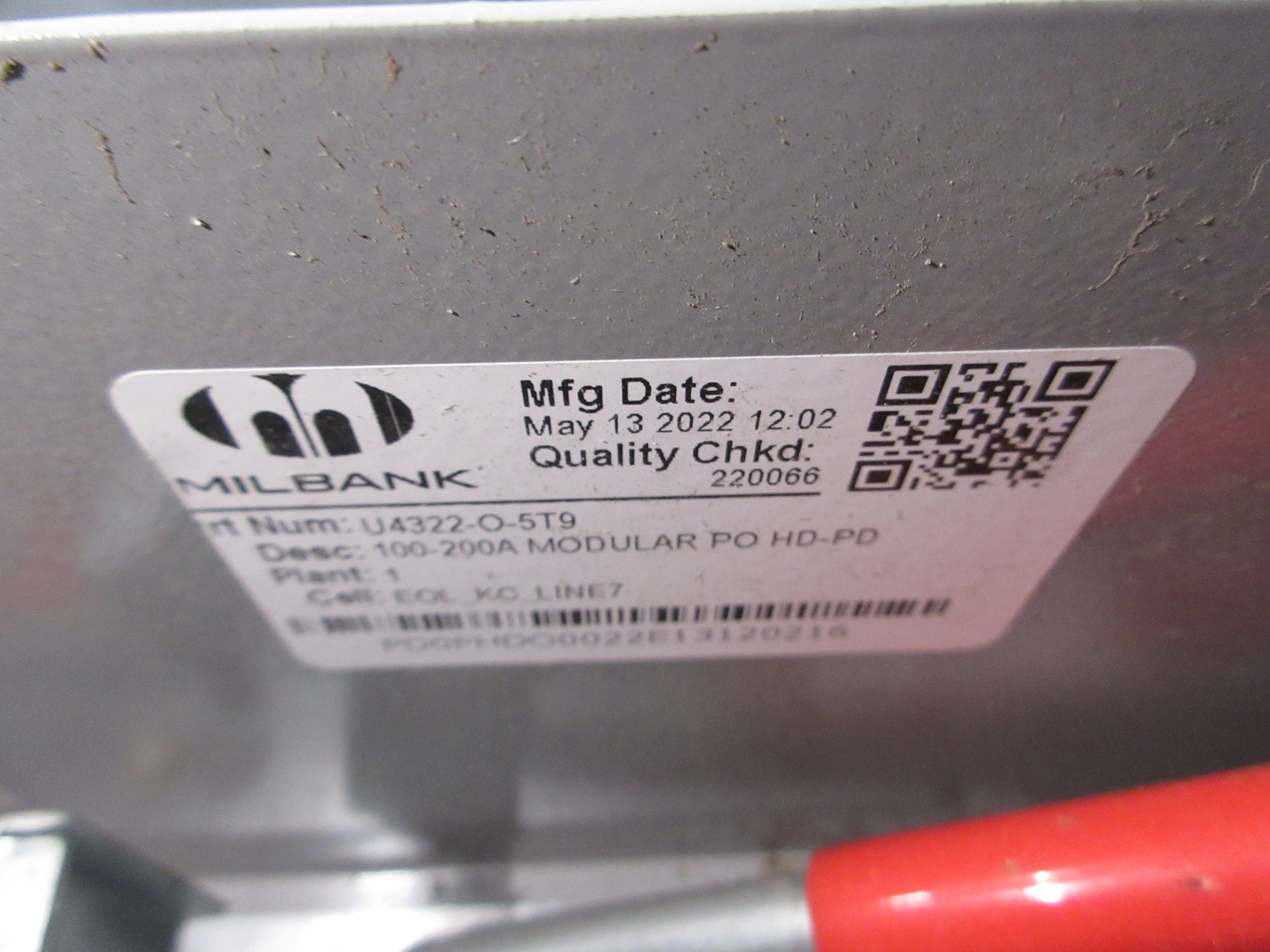 Milbank Modular PO HD-PD U4322-O-5T9 100-200A 200A Main Breaker Used