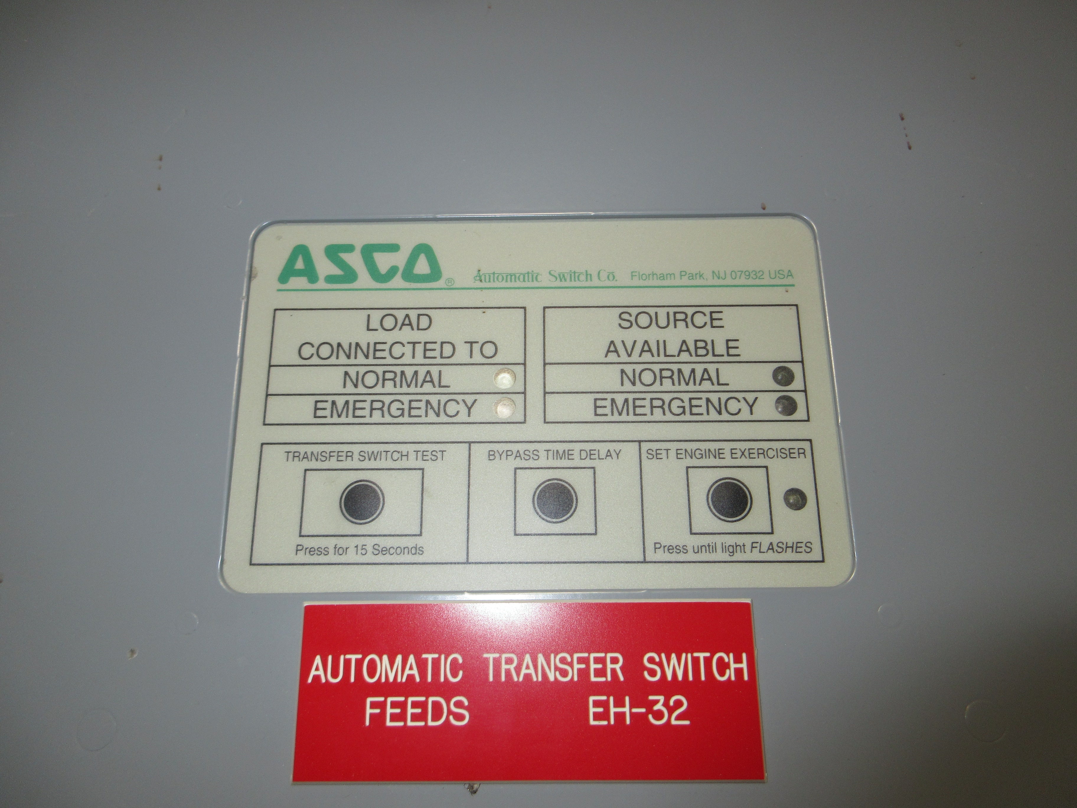 Asco Series 300 Automatic Transfer Switch A30037091C 70A 480V 60Hz 3Ph Used