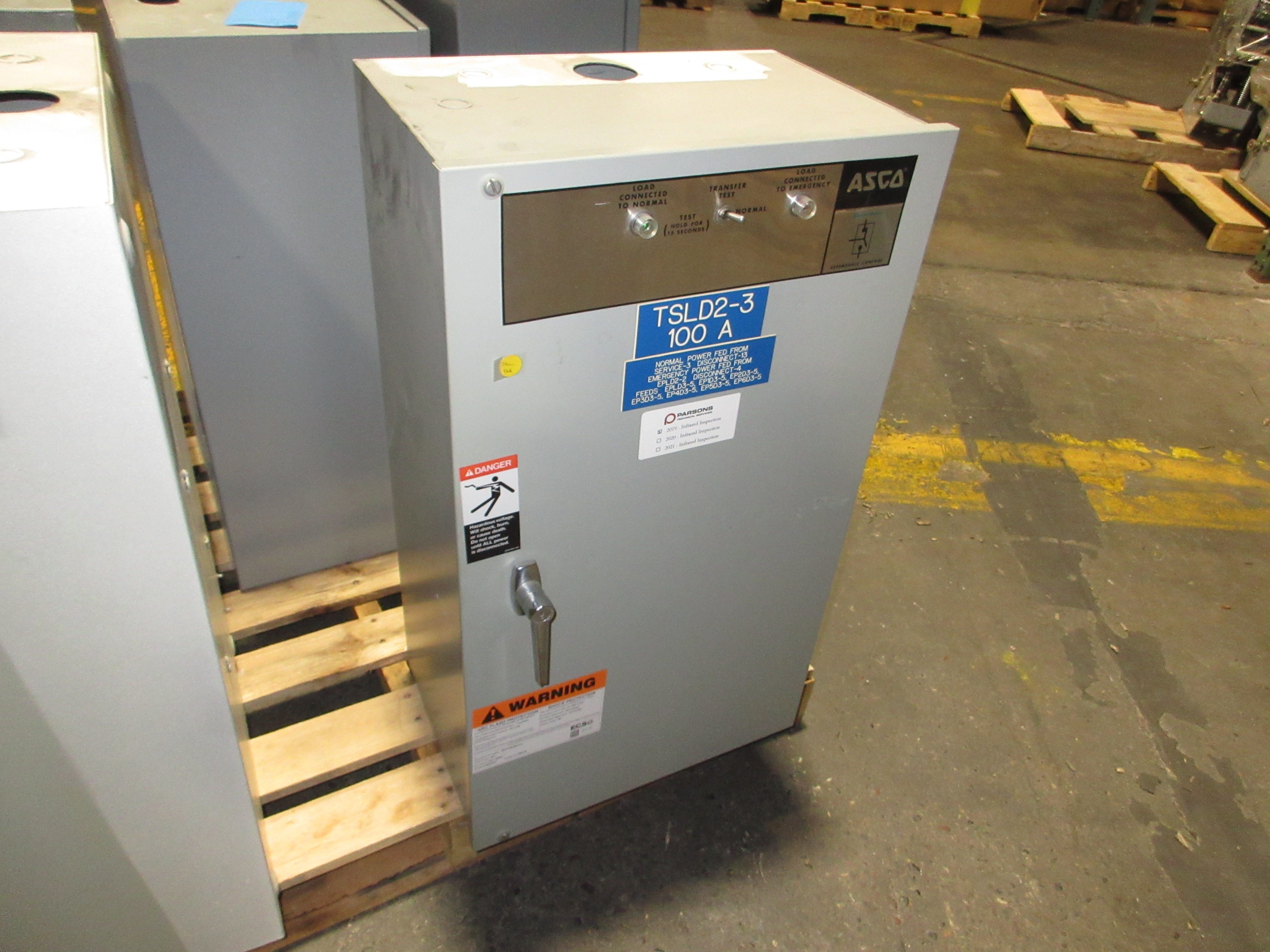 Allen-Bradley Fusible Size 4 Combination 512-EAB-3-4R-6P-27R 115-120V Coil Used