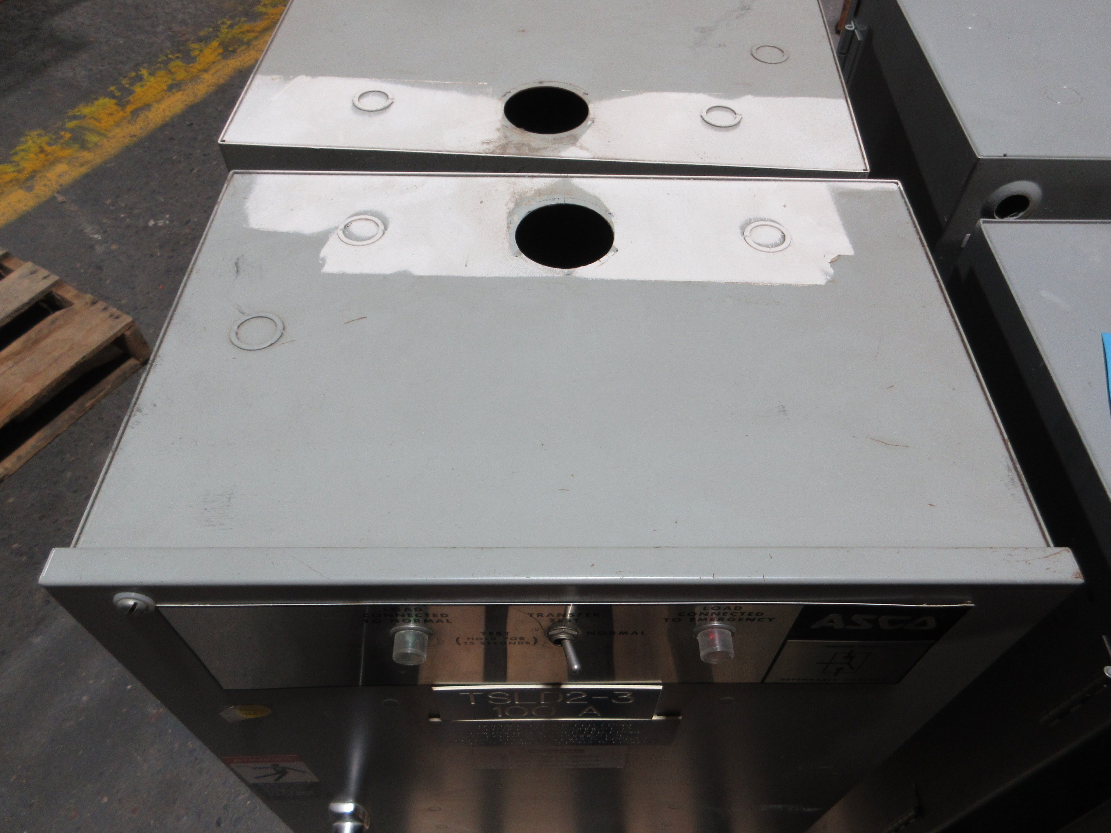 Allen-Bradley Fusible Size 4 Combination 512-EAB-3-4R-6P-27R 115-120V Coil Used