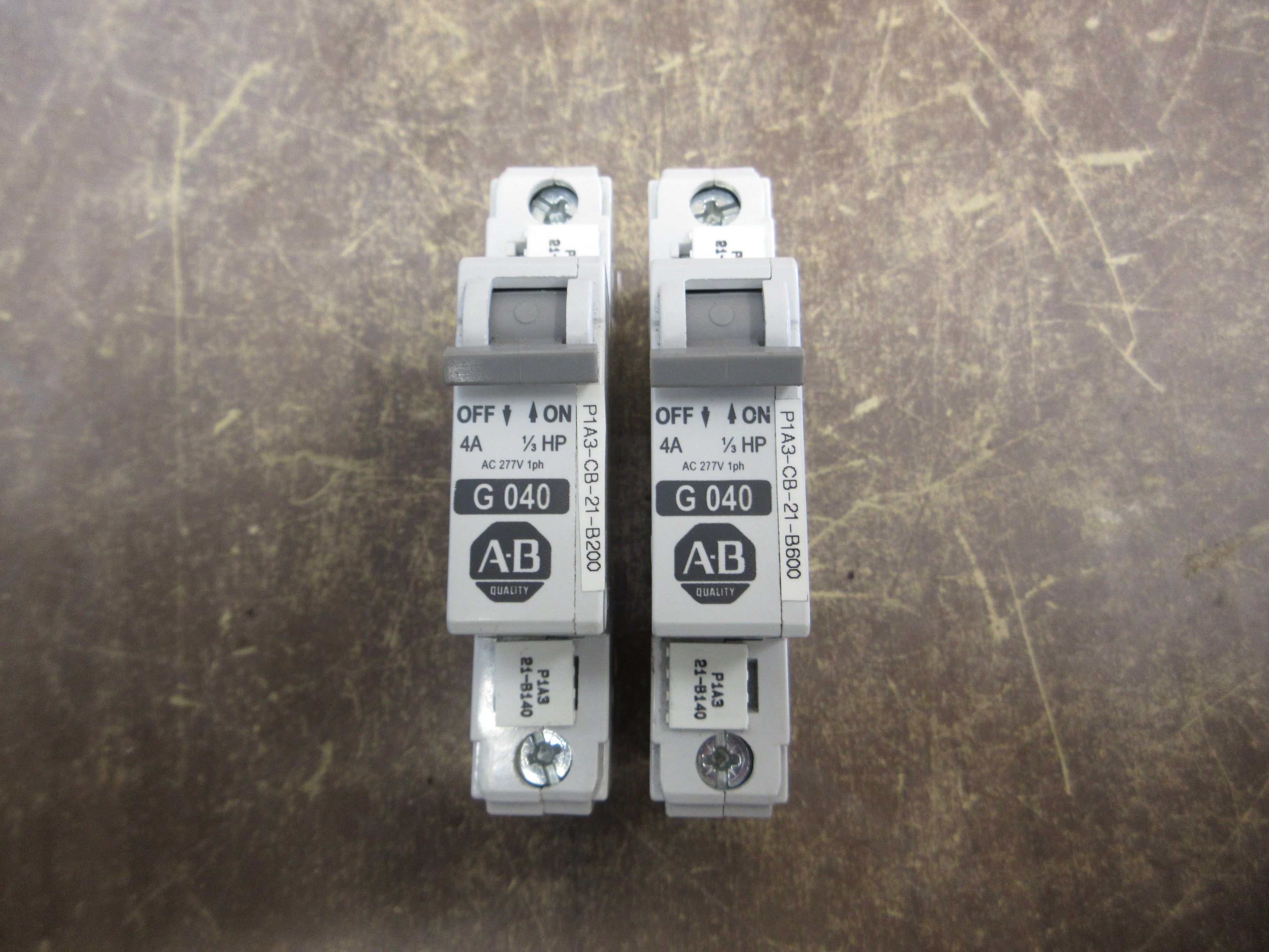 Allen-Bradley Circuit Breaker 1492-CB1-G040 4A 277V 1P *Lot of 2* Used