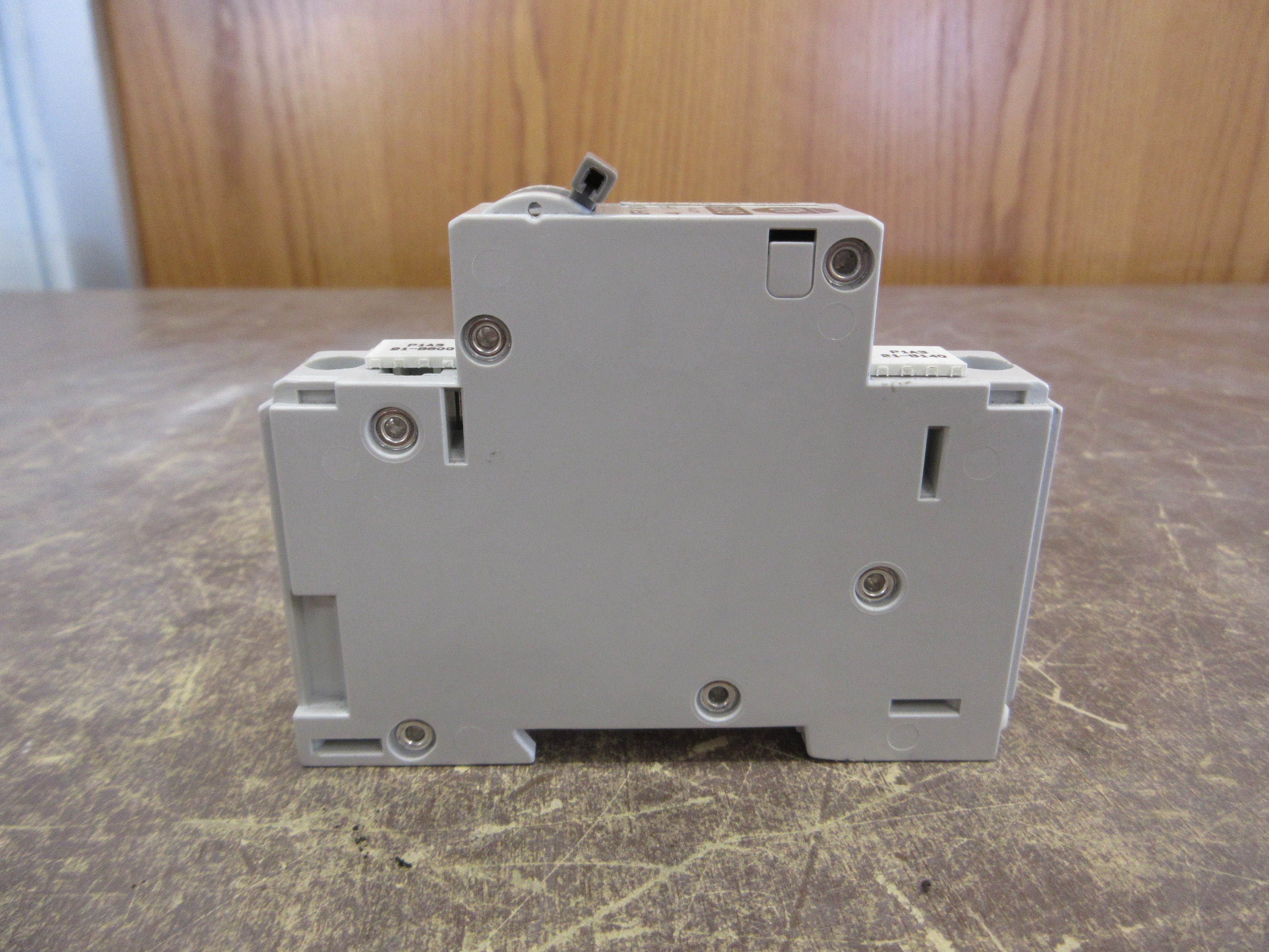 Allen-Bradley Circuit Breaker 1492-CB1-G040 4A 277V 1P *Lot of 2* Used