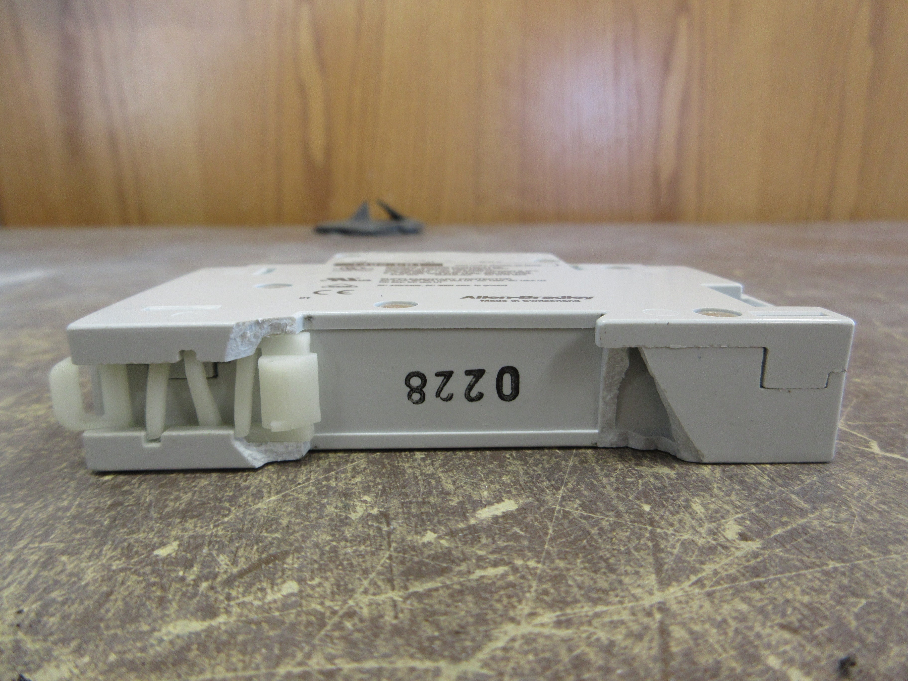 Allen-Bradley Circuit Breaker 1492-CB1-G040 4A 277V 1P *Lot of 2* Used