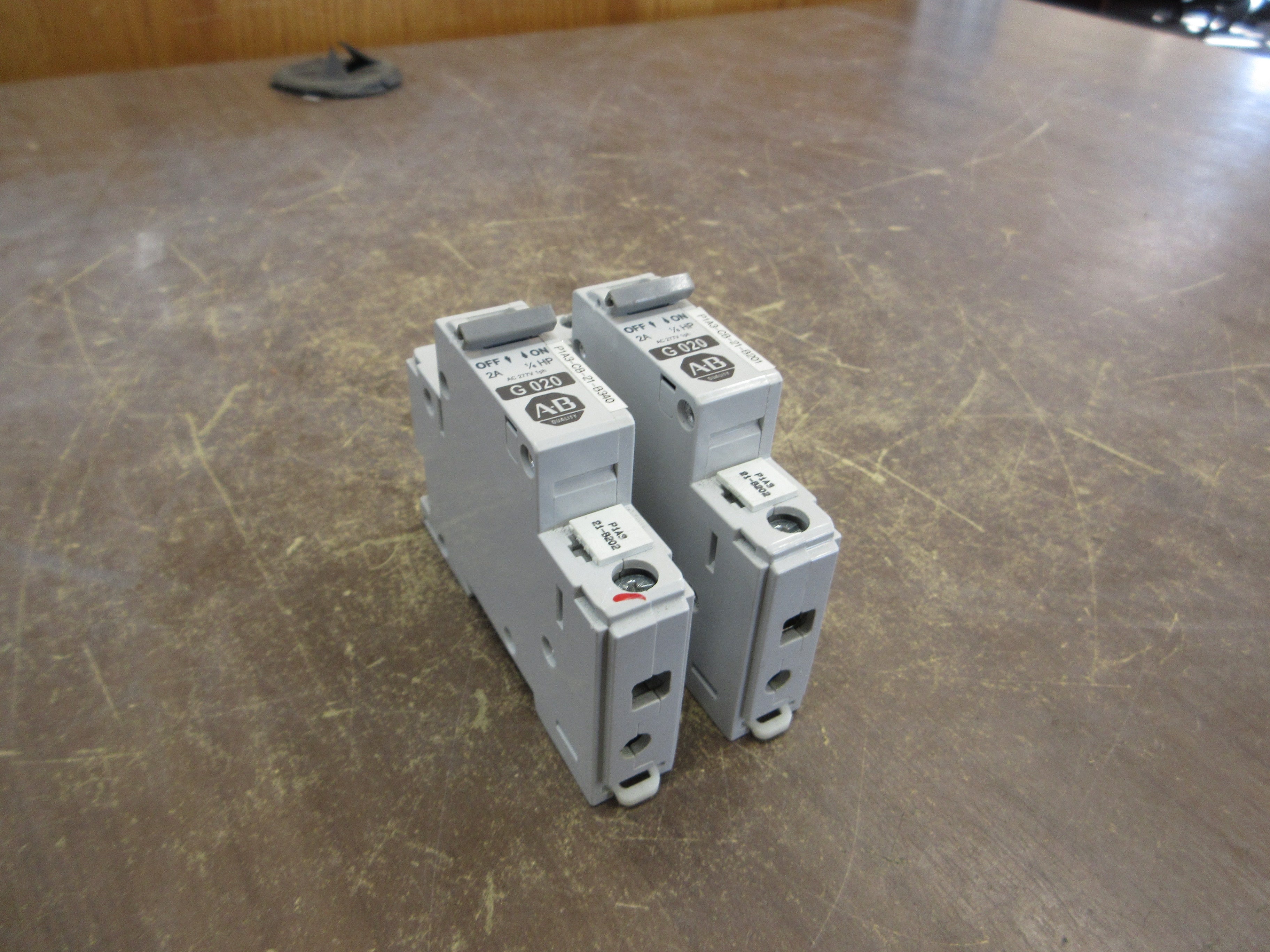 Allen-Bradley Circuit Breaker 1492-CB1-G020 2A 277V 1P *Lot of 2* Used