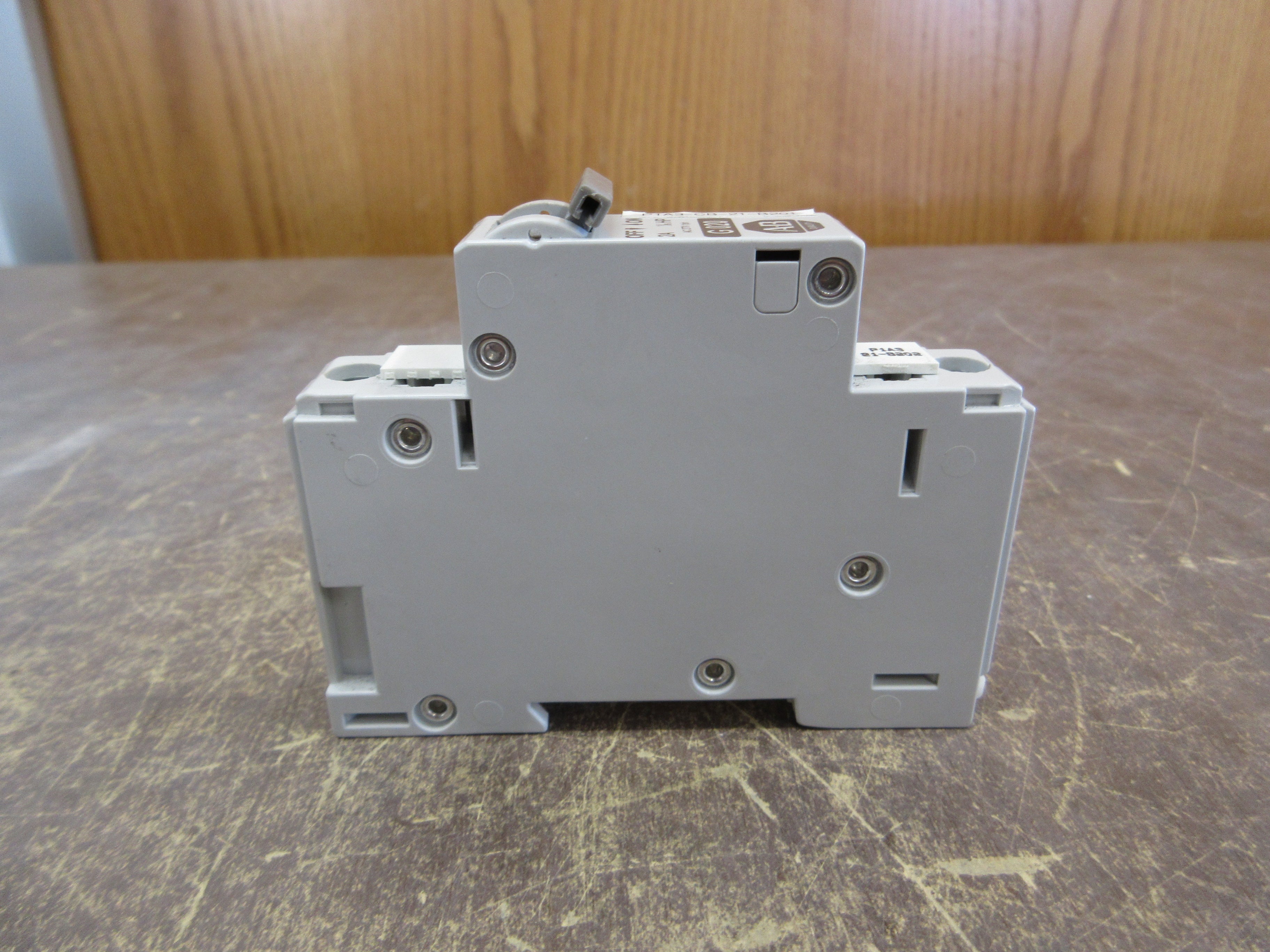 Allen-Bradley Circuit Breaker 1492-CB1-G020 2A 277V 1P *Lot of 2* Used