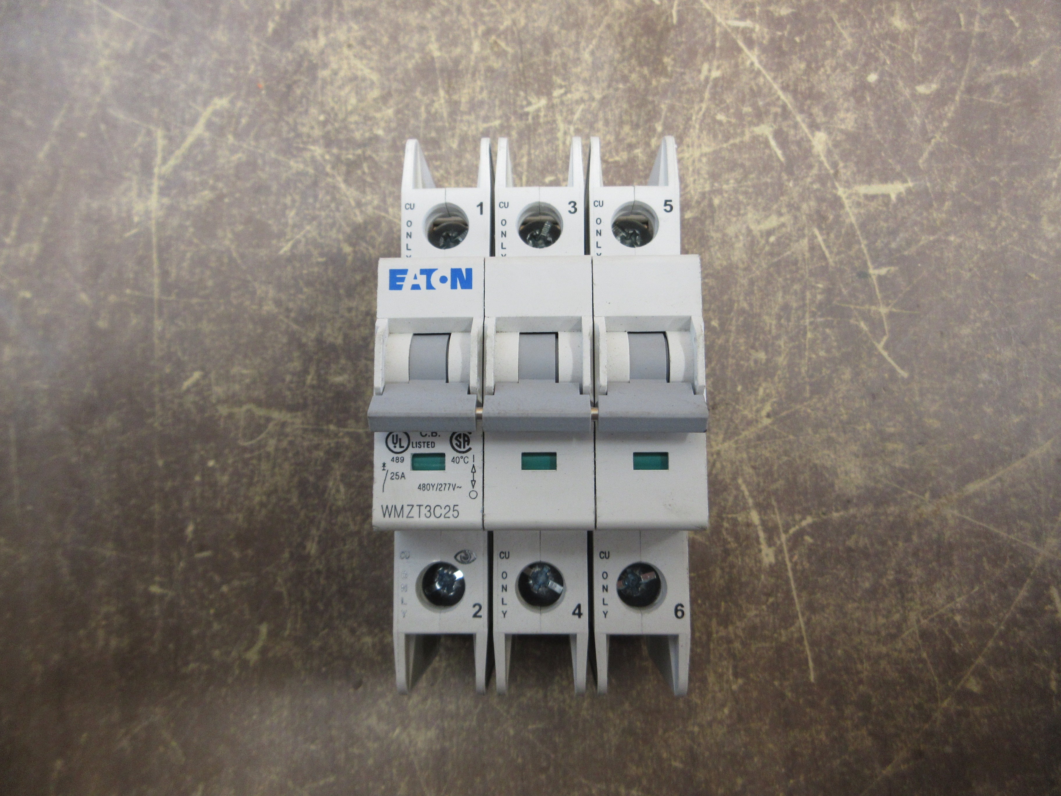 Eaton Circuit Breaker WMZT3C25 25A 480Y/277V 3P Used