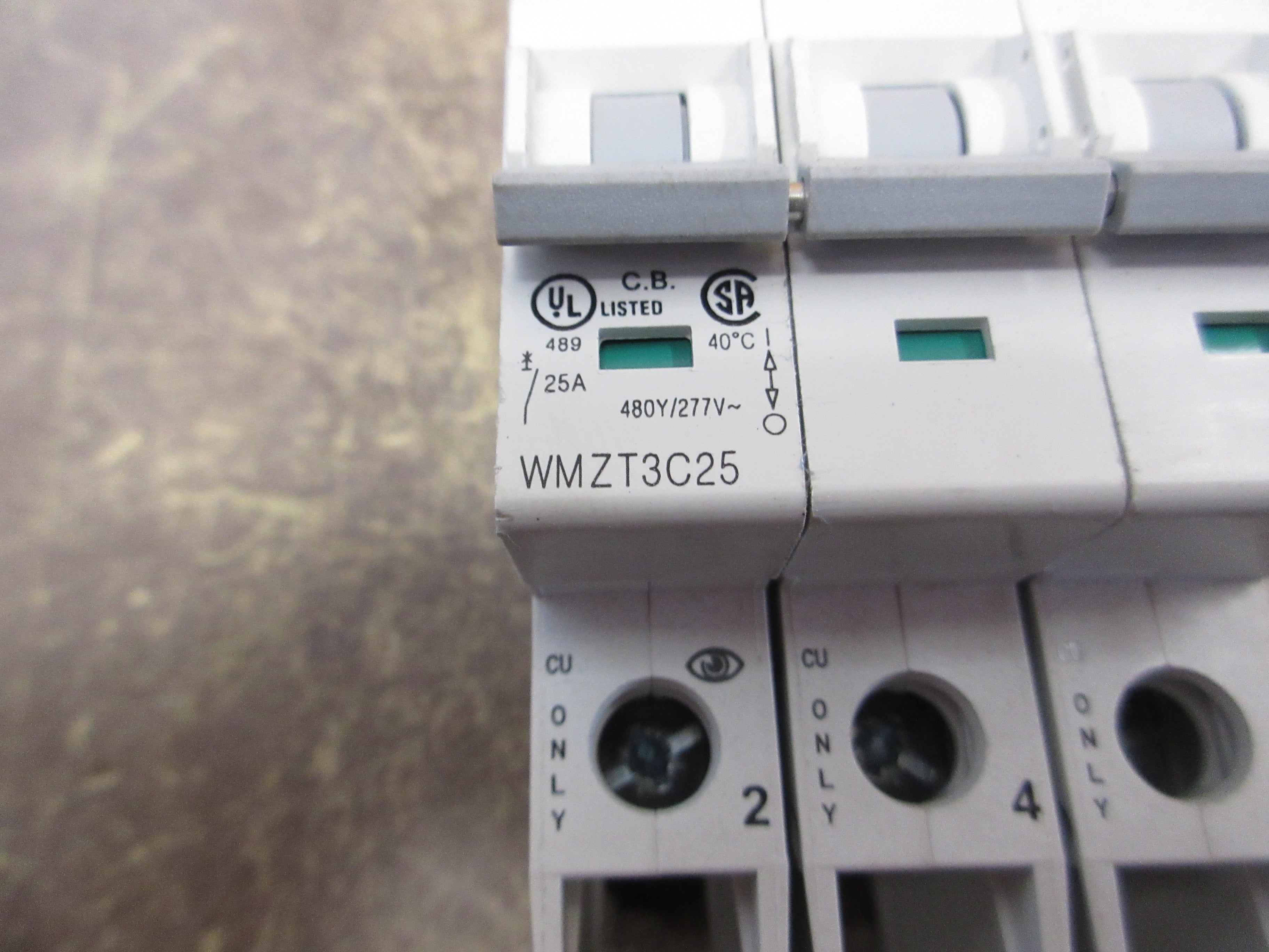 Eaton Circuit Breaker WMZT3C25 25A 480Y/277V 3P Used