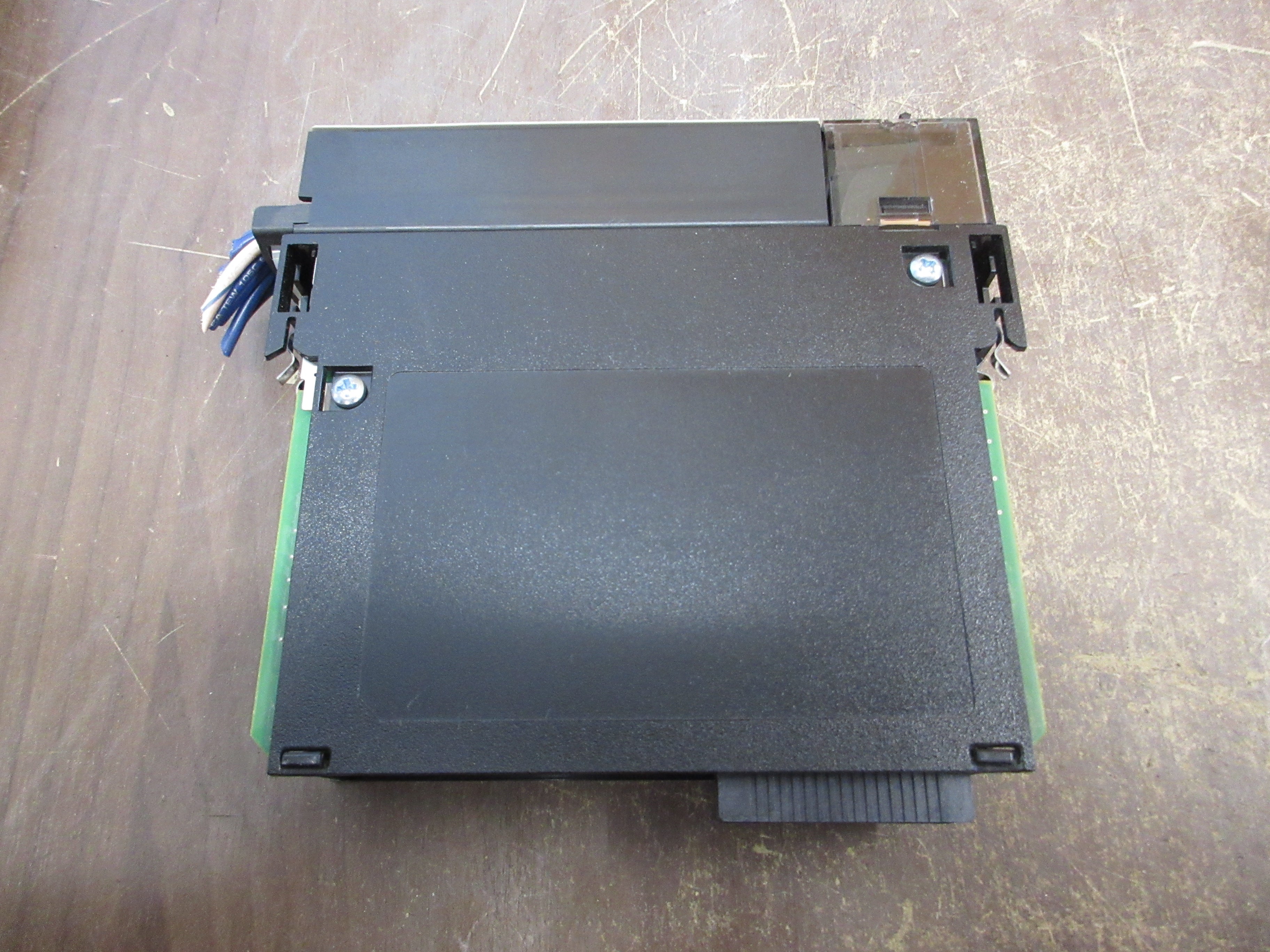 Allen-Bradley ControlLogix D/O Module 1756-OB16E Ser. A F/W: 3.004 16PT Used