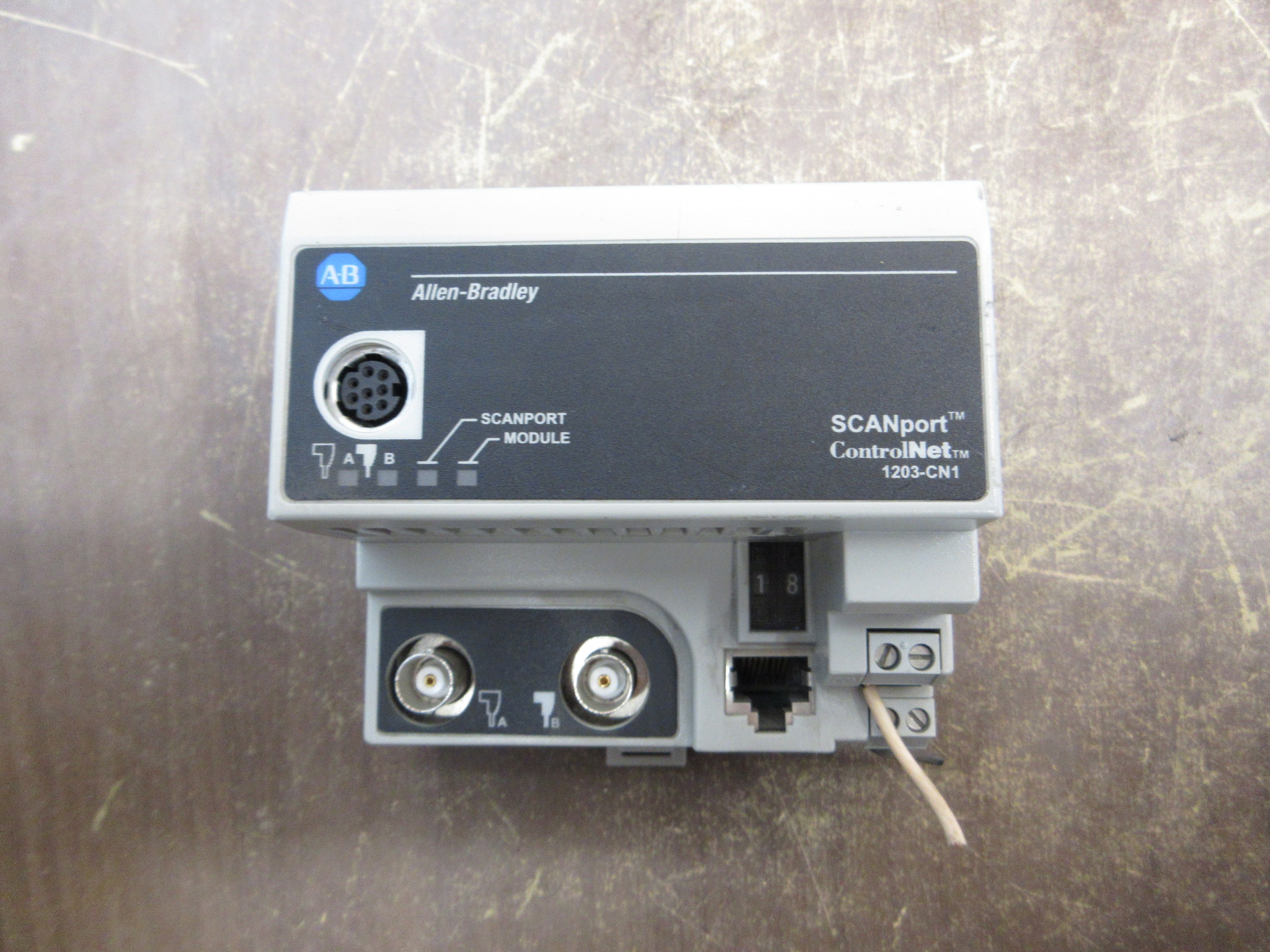Allen-Bradley Scanport ControlNet 1203-CN1 Ser A FRN: 2.00 Used