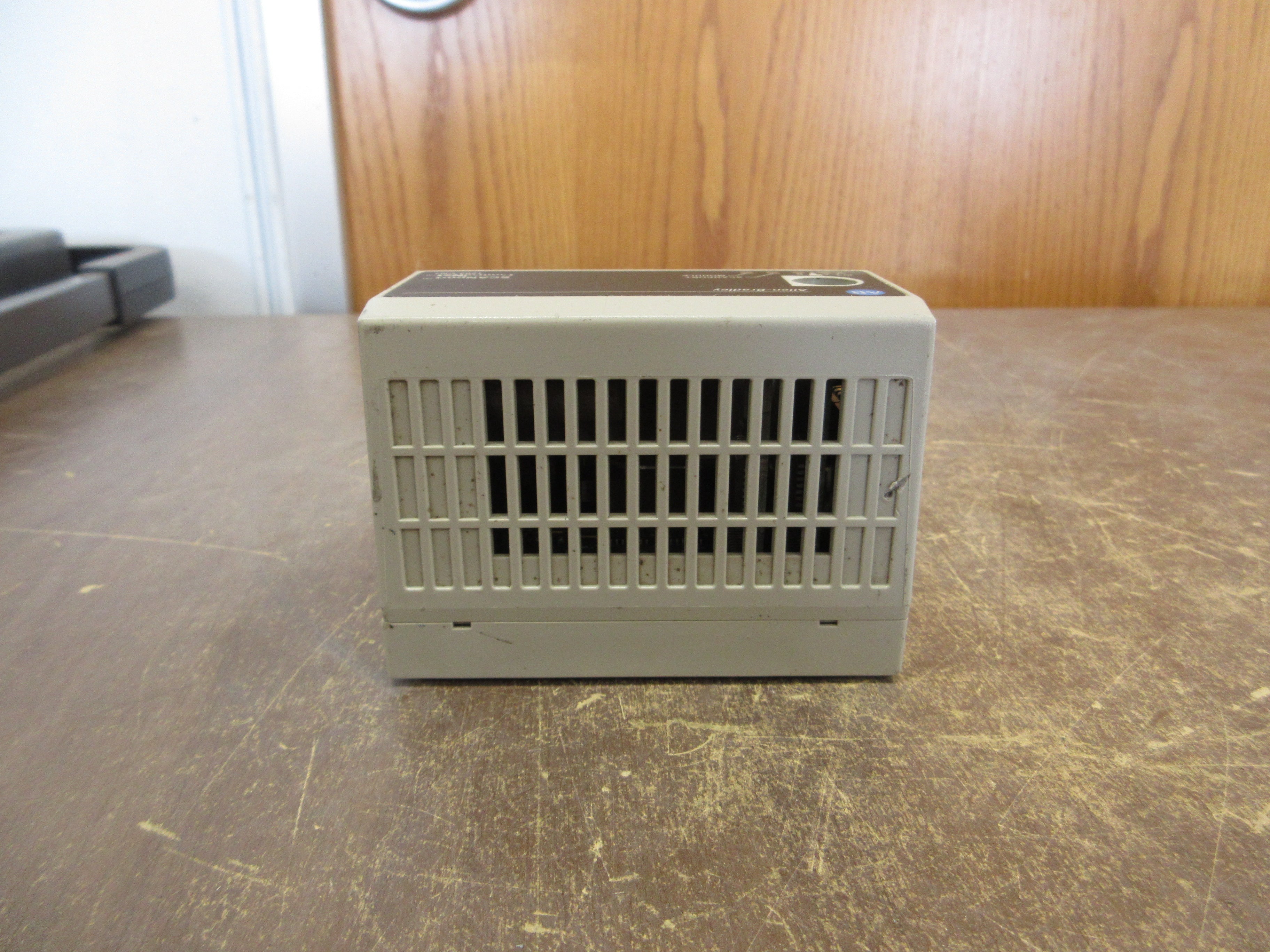Allen-Bradley Scanport ControlNet 1203-CN1 Ser A FRN: 2.00 Used