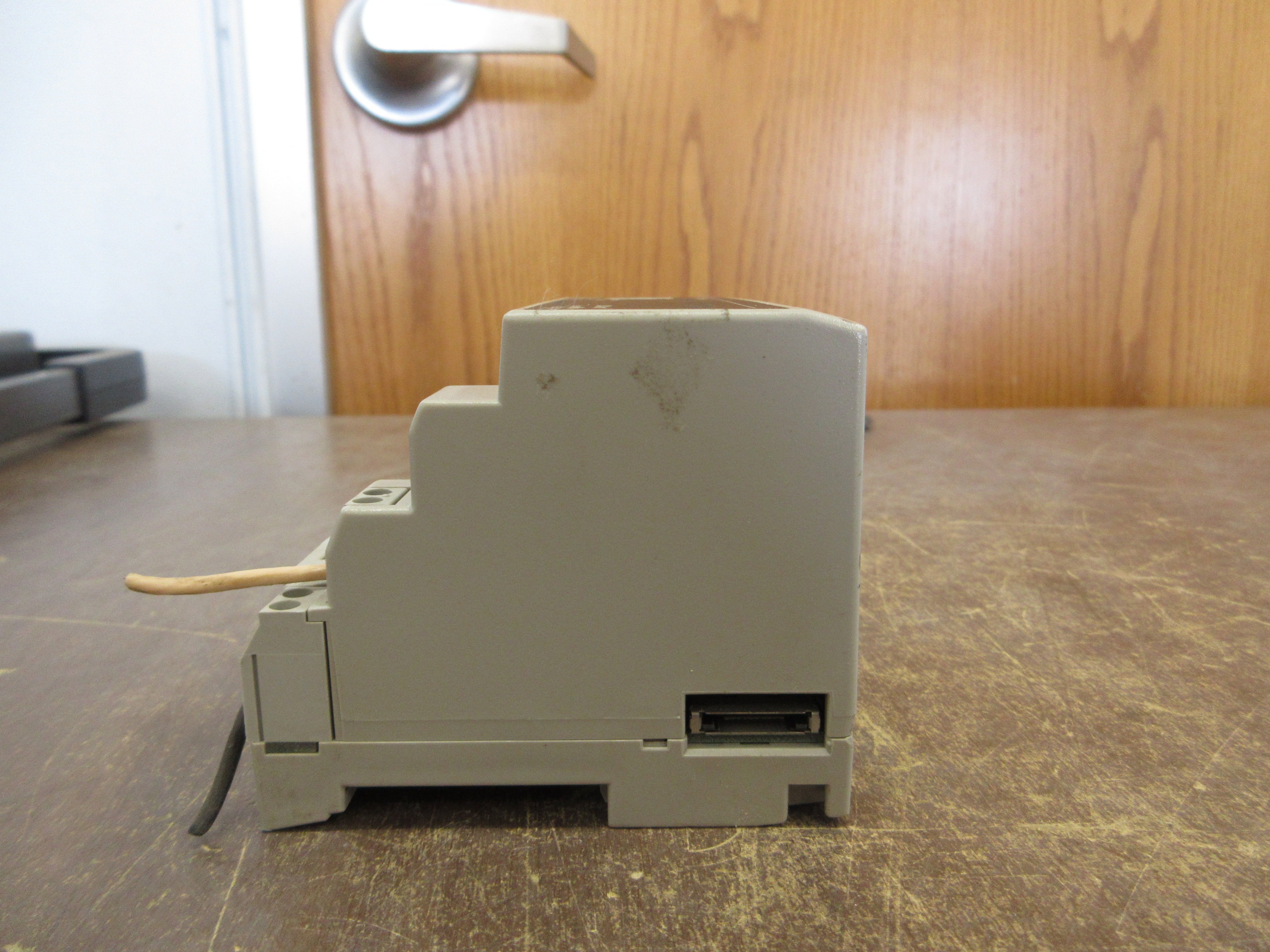 Allen-Bradley Scanport ControlNet 1203-CN1 Ser A FRN: 2.00 Used