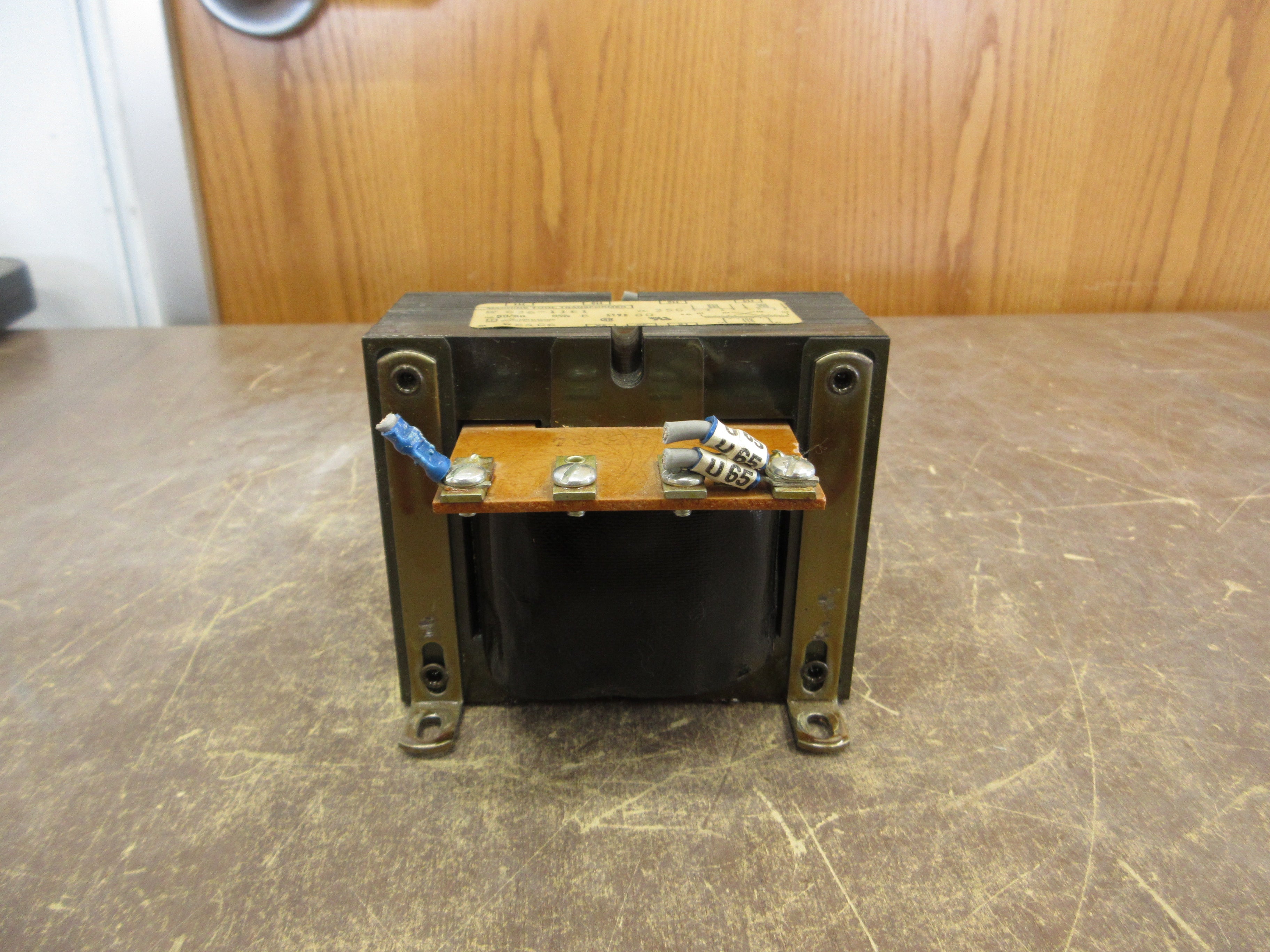 Jefferson Electric Transformer 636-1181 350VA Pri: 240/480V Sec: 120V 50/60Hz