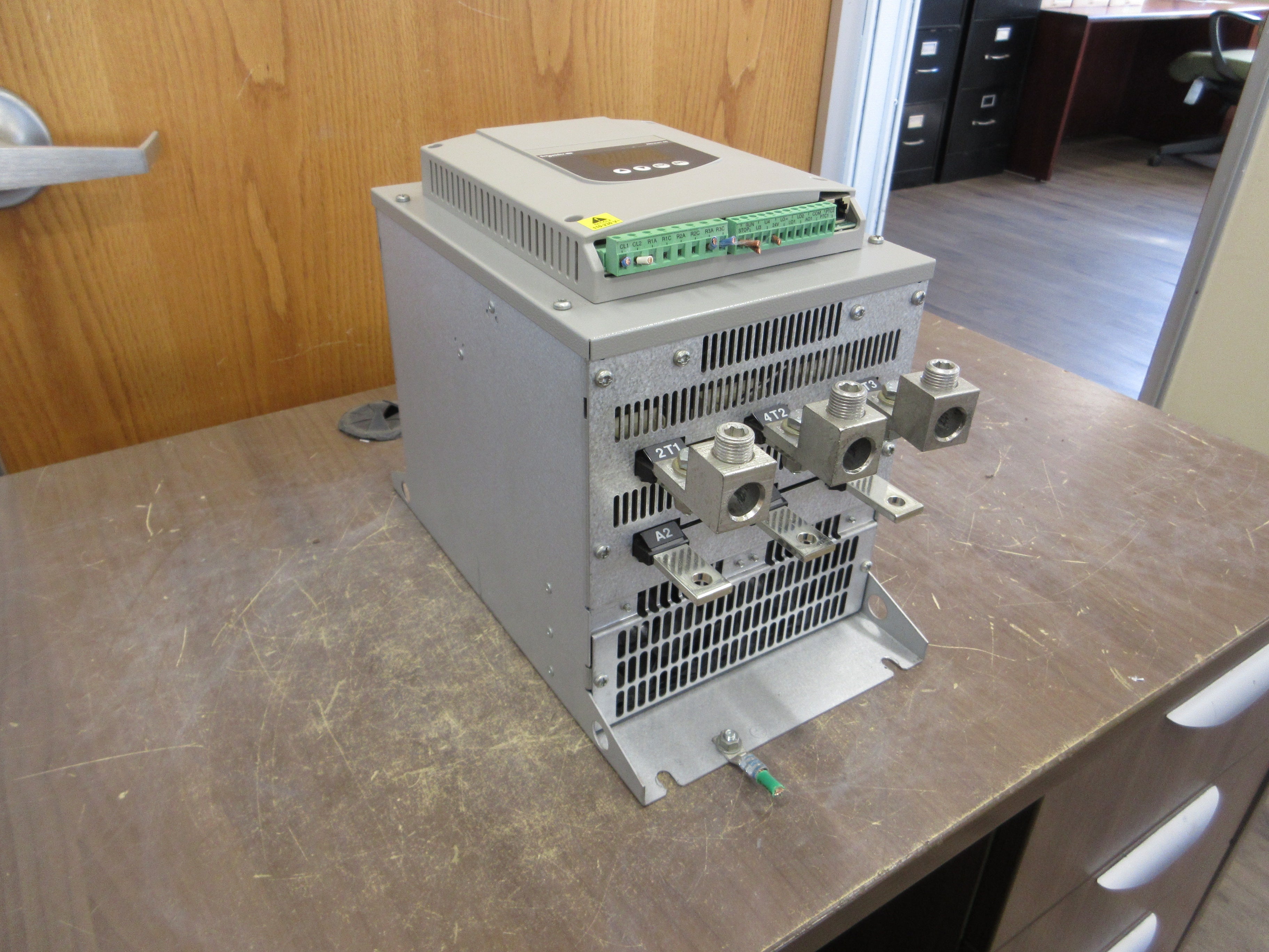 Schneider Electric Altistart 48 Soft Start ATS48C14Y 125HP 208-690V 3Ph 50/60Hz
