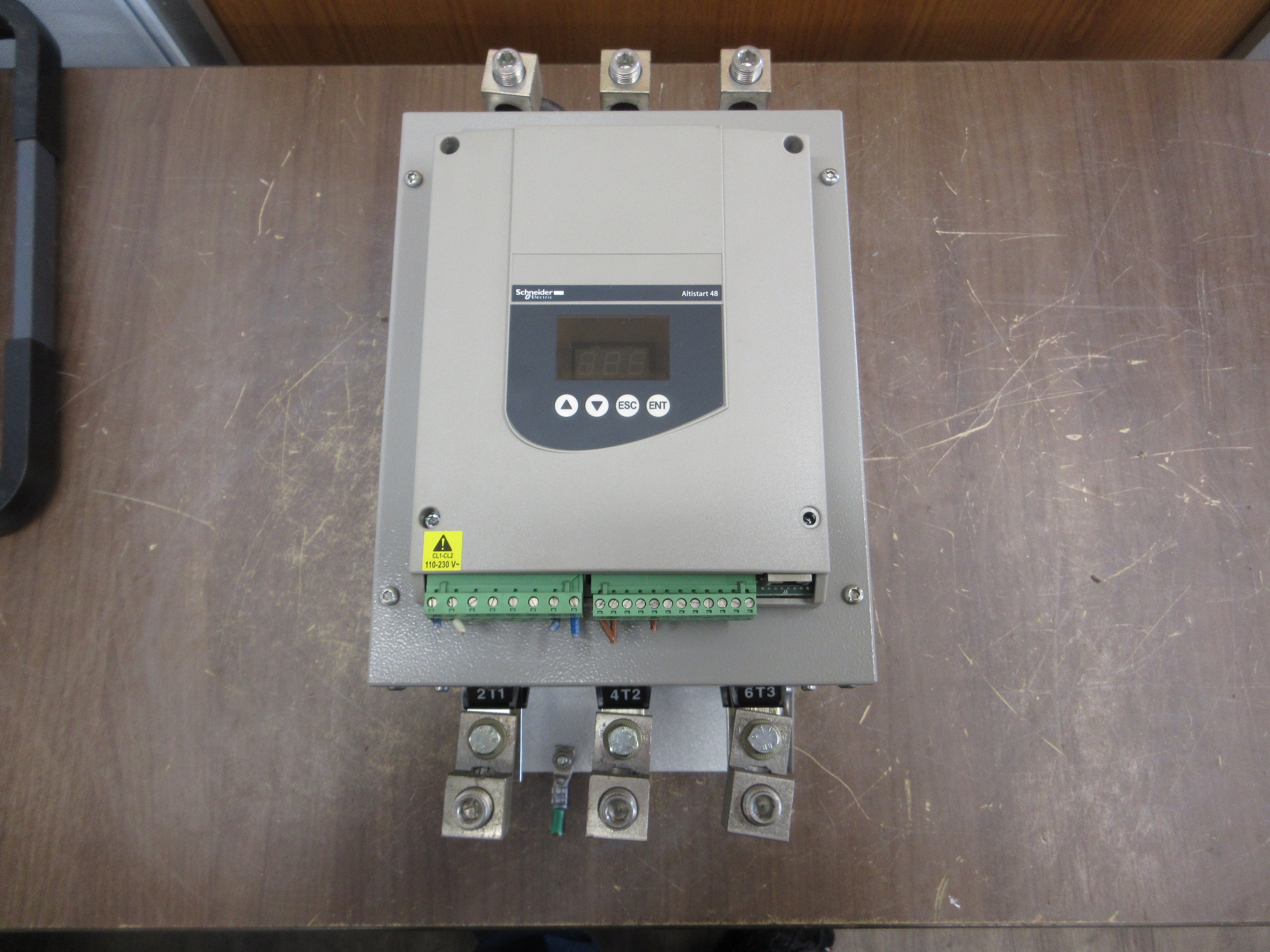 Schneider Electric Altistart 48 Soft Start ATS48C14Y 125HP 208-690V 3Ph 50/60Hz