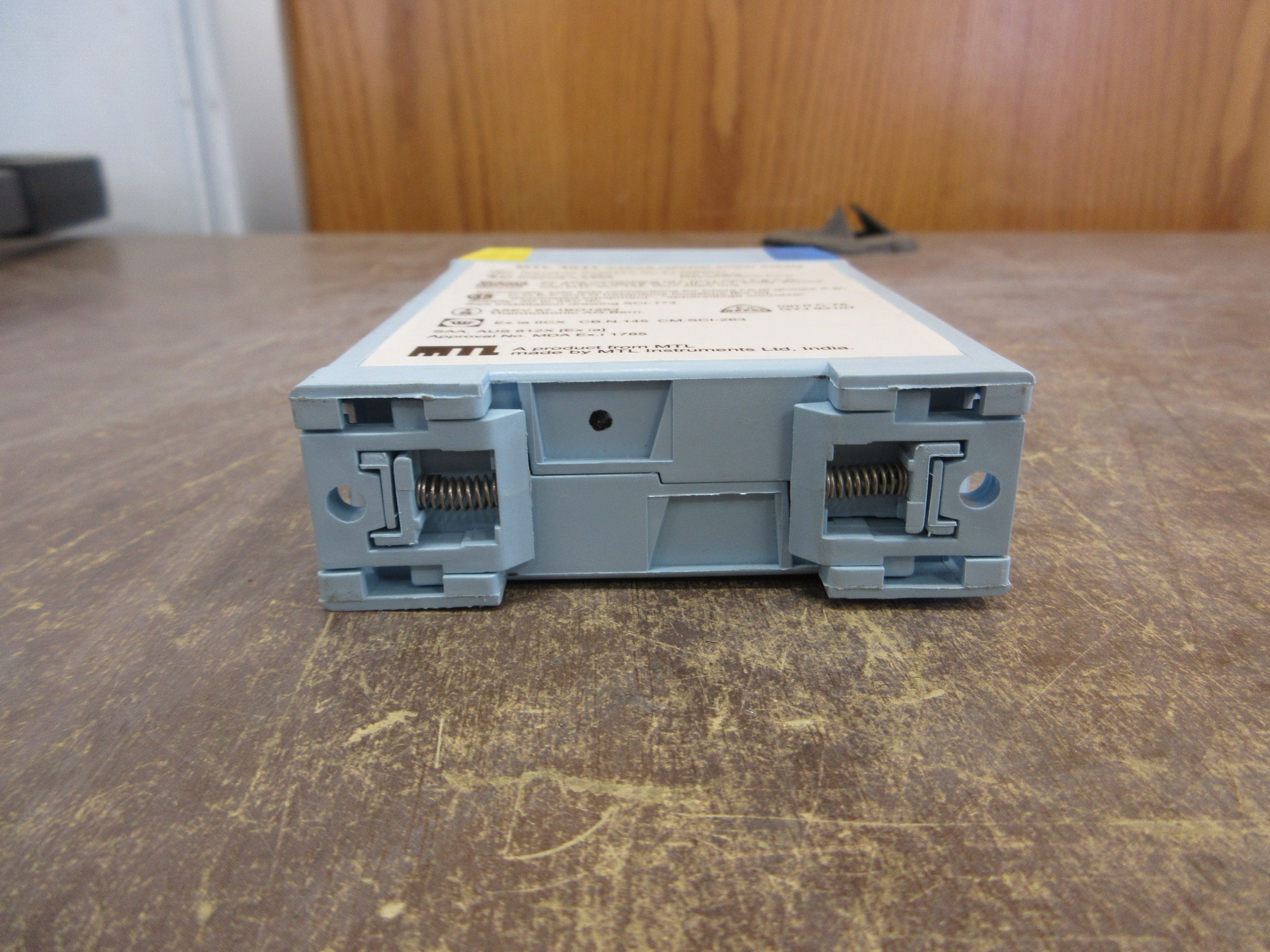 MTL 4/20mA Repeater Power Supply MTL 3041 Supply: 20-35VDC Used