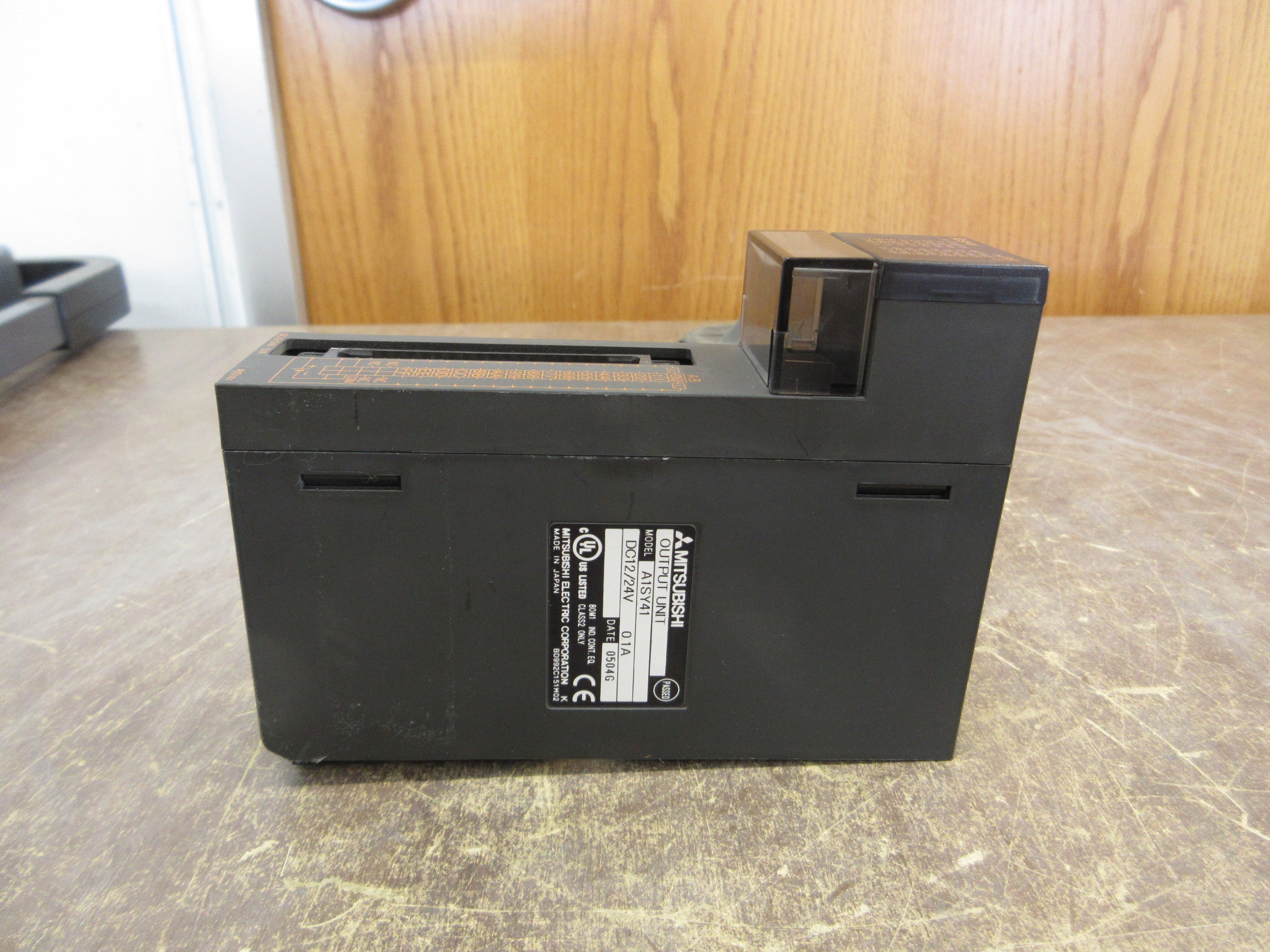 Mitsubishi Output Unit A1SY41 12/24VDC 0.1A Used