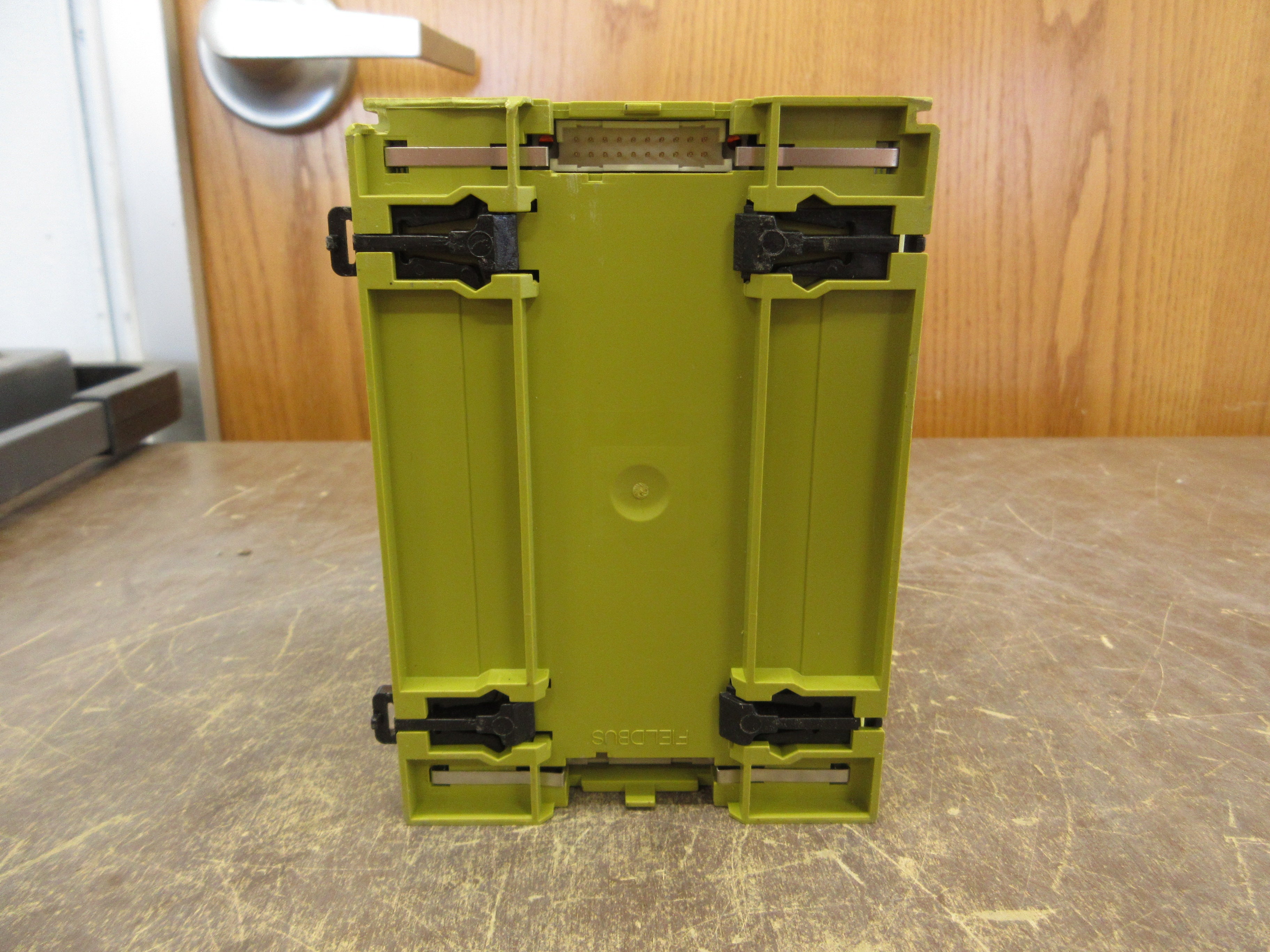 Pilz PNOZ m1p Base Unit 773100 *Chipped Base* Used