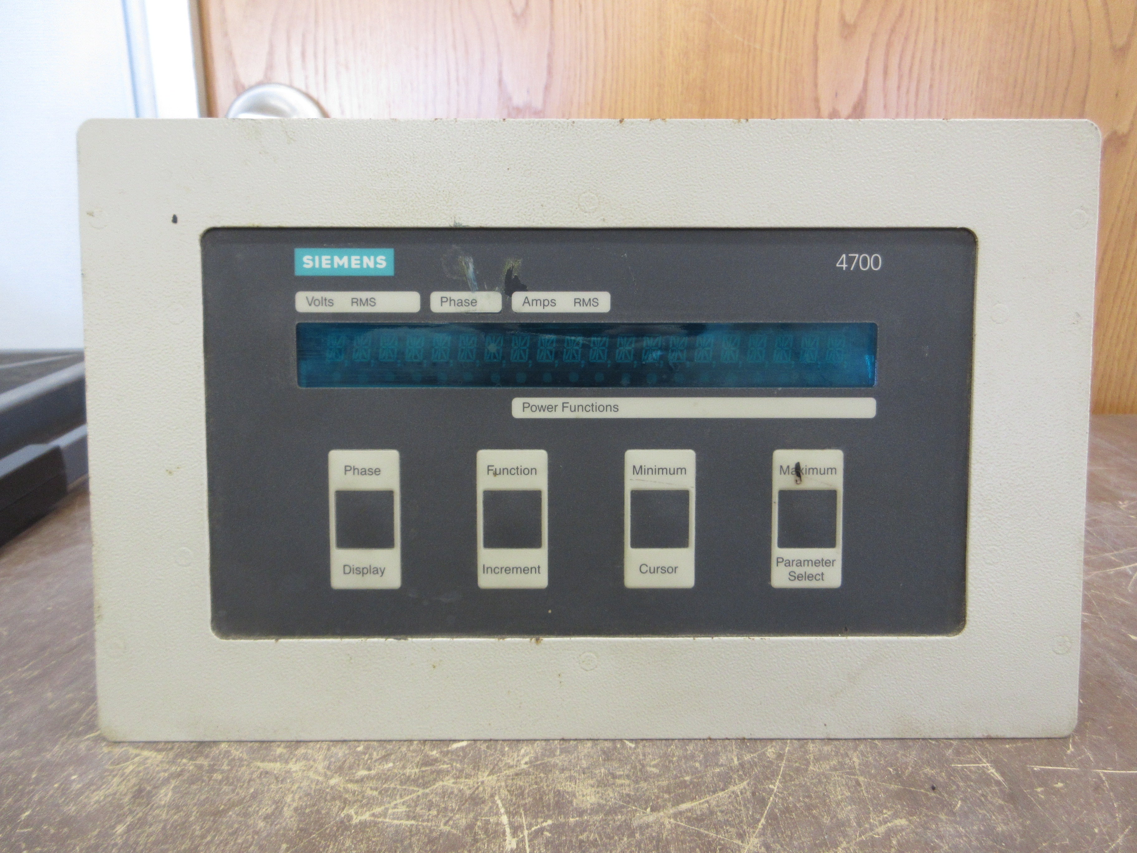 Siemens Power Meter 4700-DRC3-11HN S/W: 2.1.0.1 Used