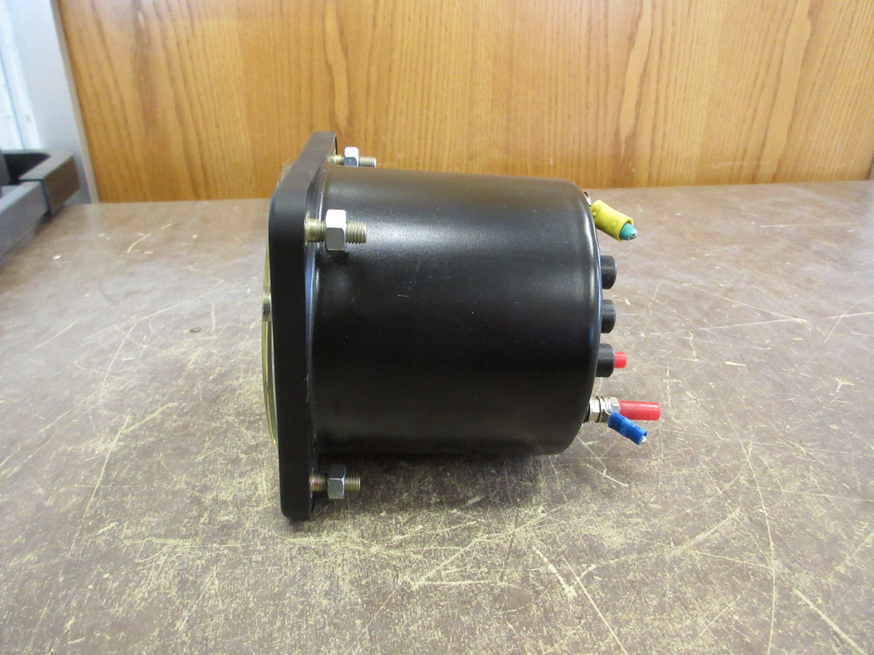 Crompton Frequency Meter 077-41LA-PNAN-AN-SN Range: 55-65Hz Used