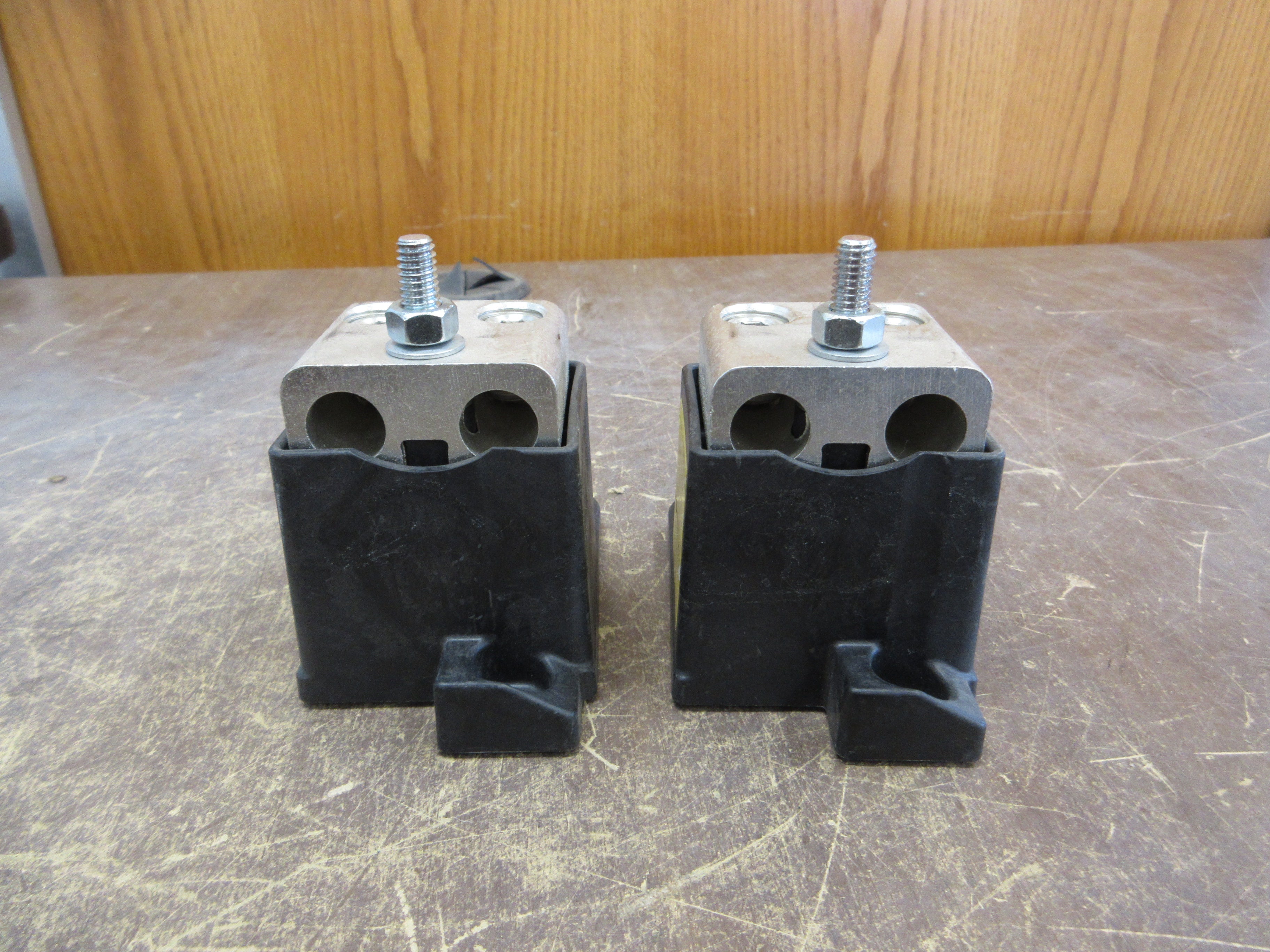 Buss Modular Fuseblock BH-1132 400A 700V *One Pair* Used