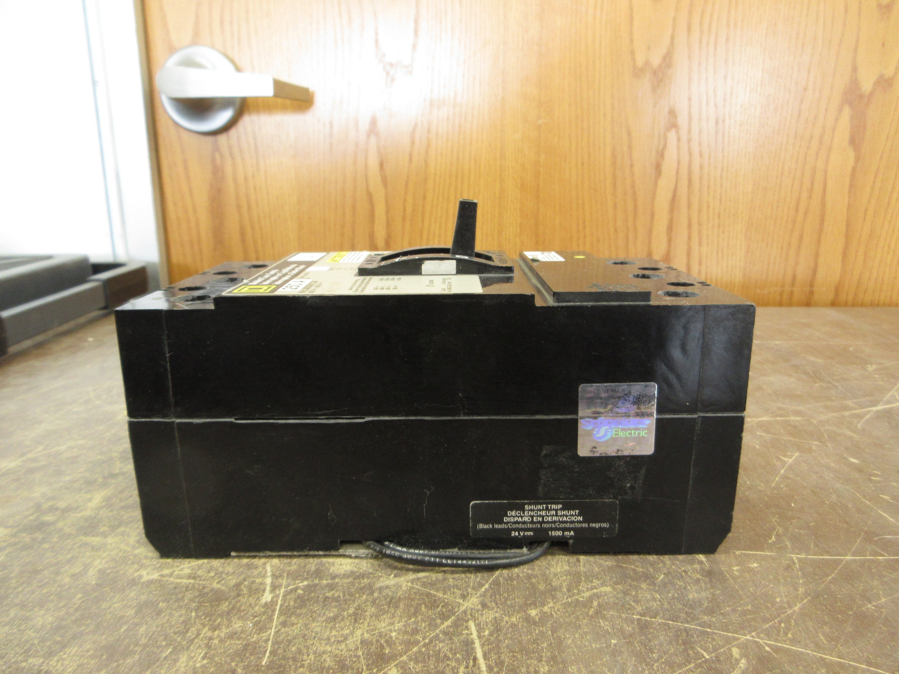 Square D Circuit Breaker KHL36000M1386 250A 600V 3P Used