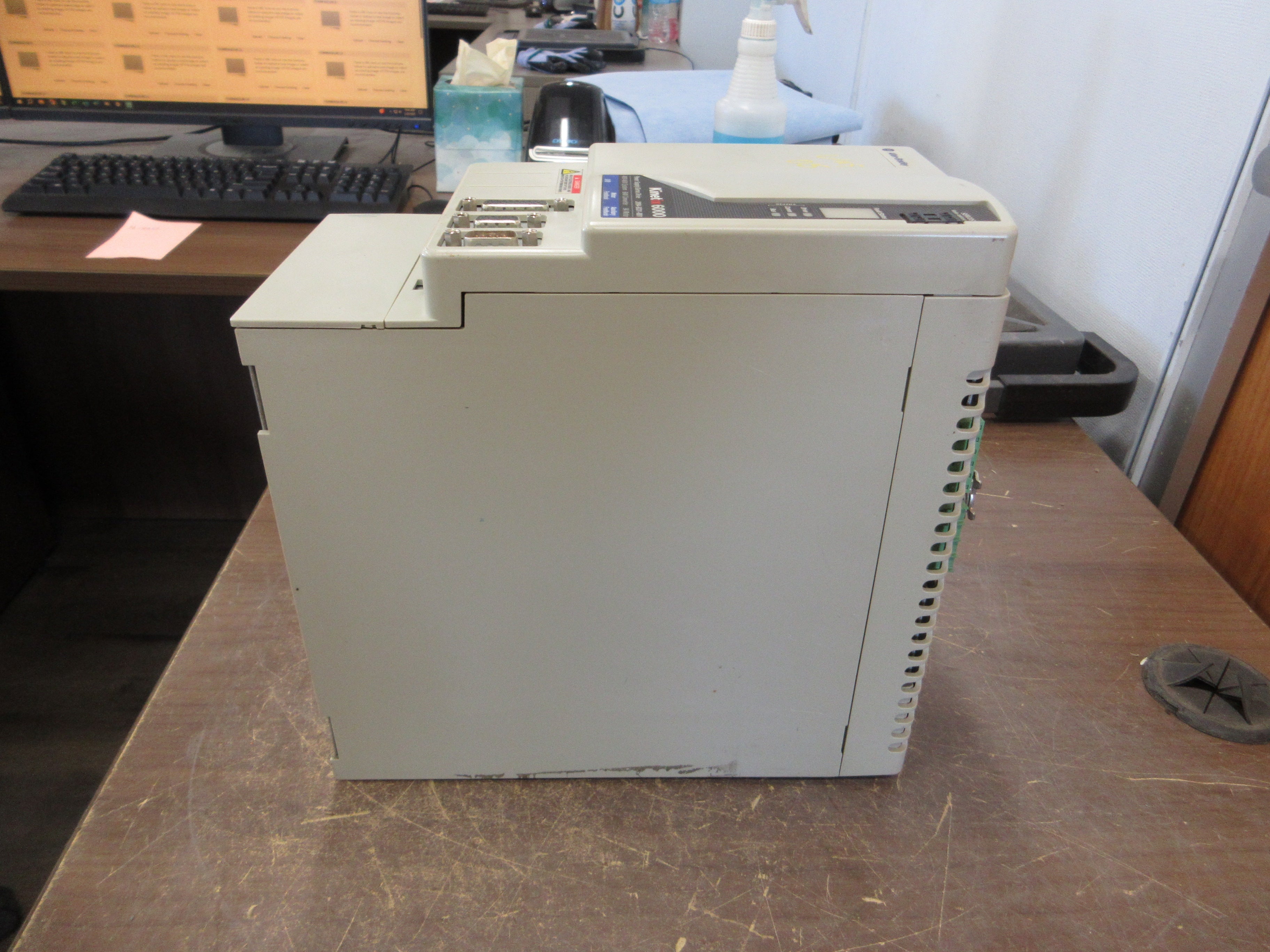 Allen-Bradley Kinetix 6000 Integrated Axis Module 2094-BC01-M01 Ser. A Used
