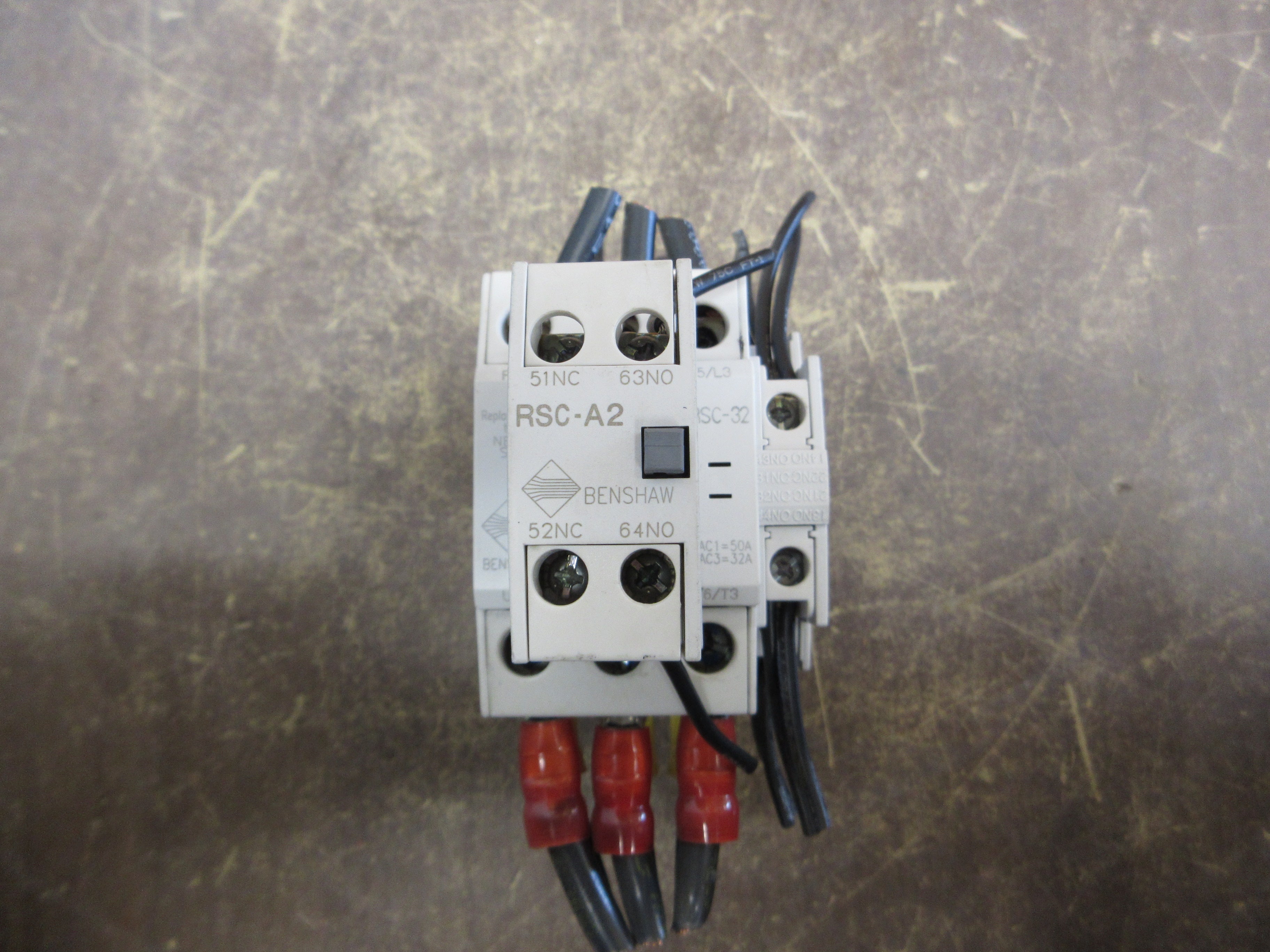 Benshaw Contactor RSC-32 120V Coil 32A (1) Aux Contact, (1) Aux Contact Block