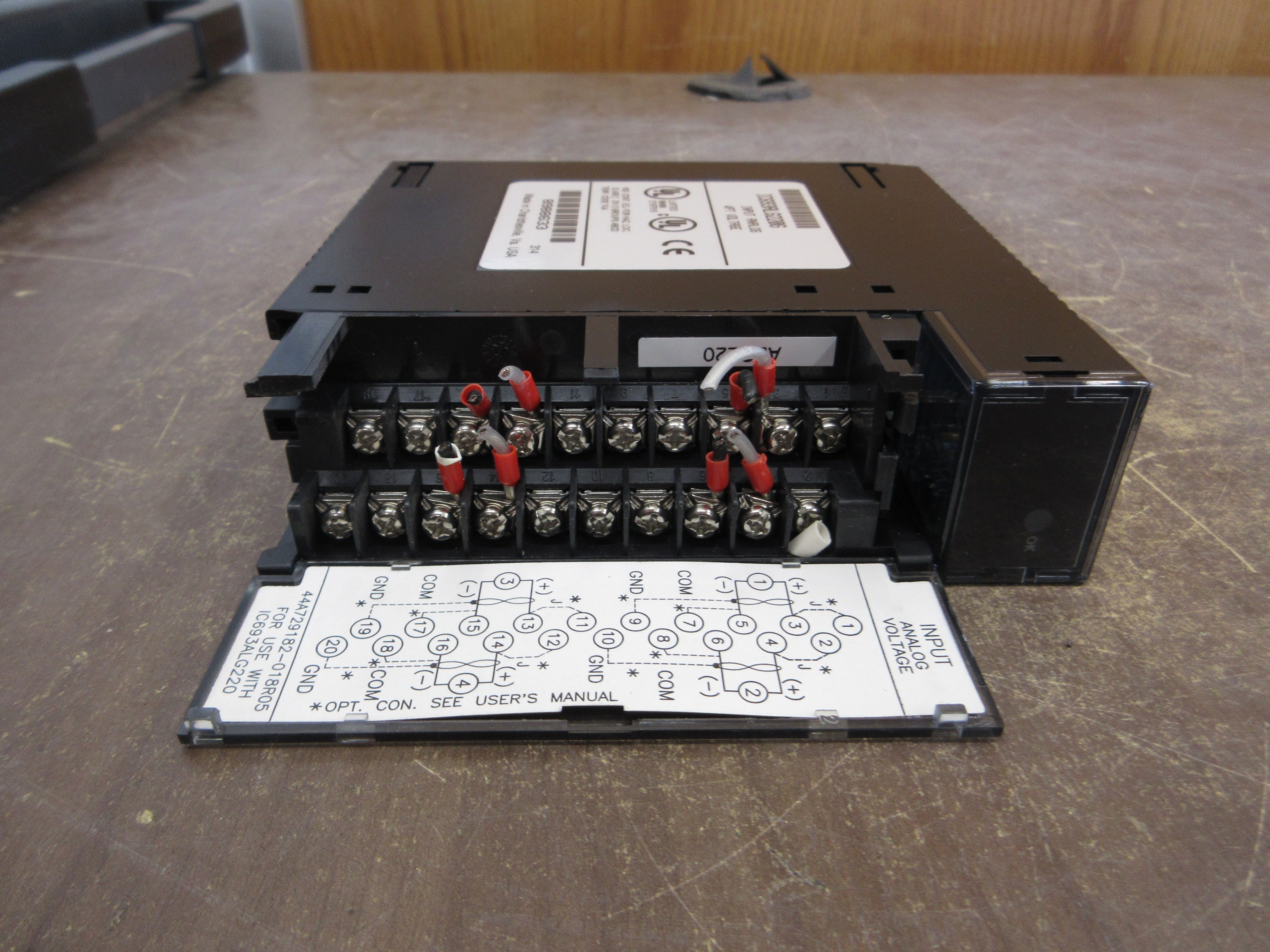 GE Fanuc Analog Input Module IC693ALG220G 4PT Used