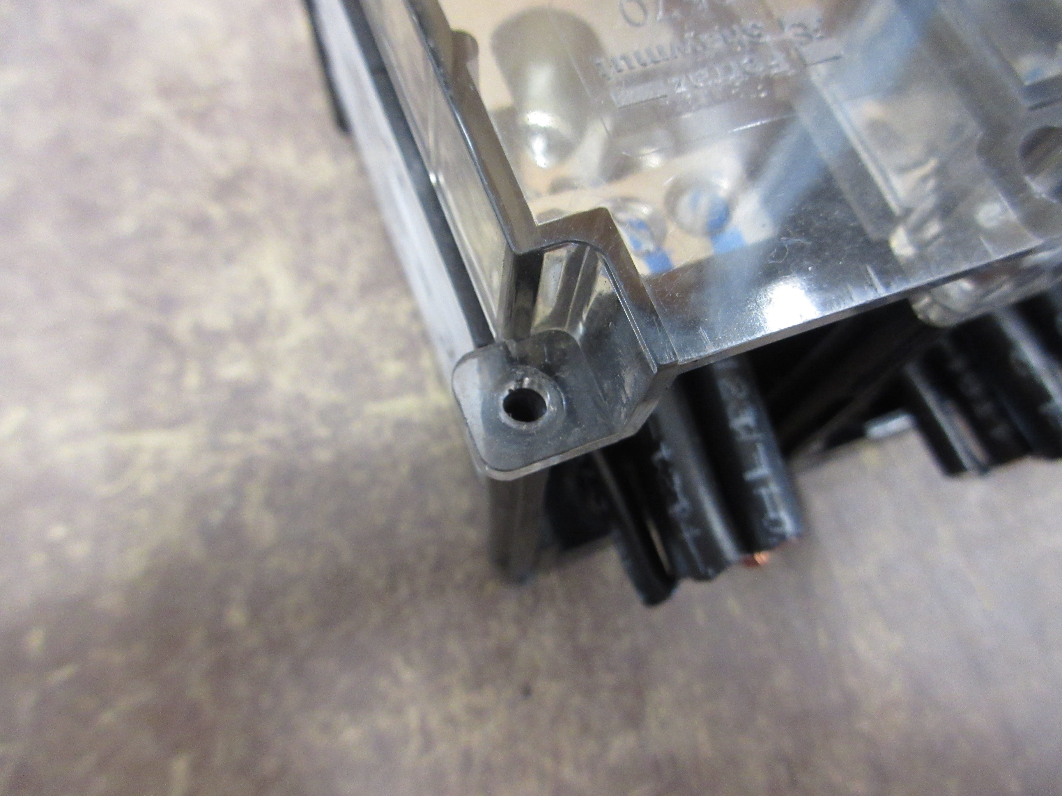 Ferraz Shawmut Power Distribution Block 67563 3P 600V Used